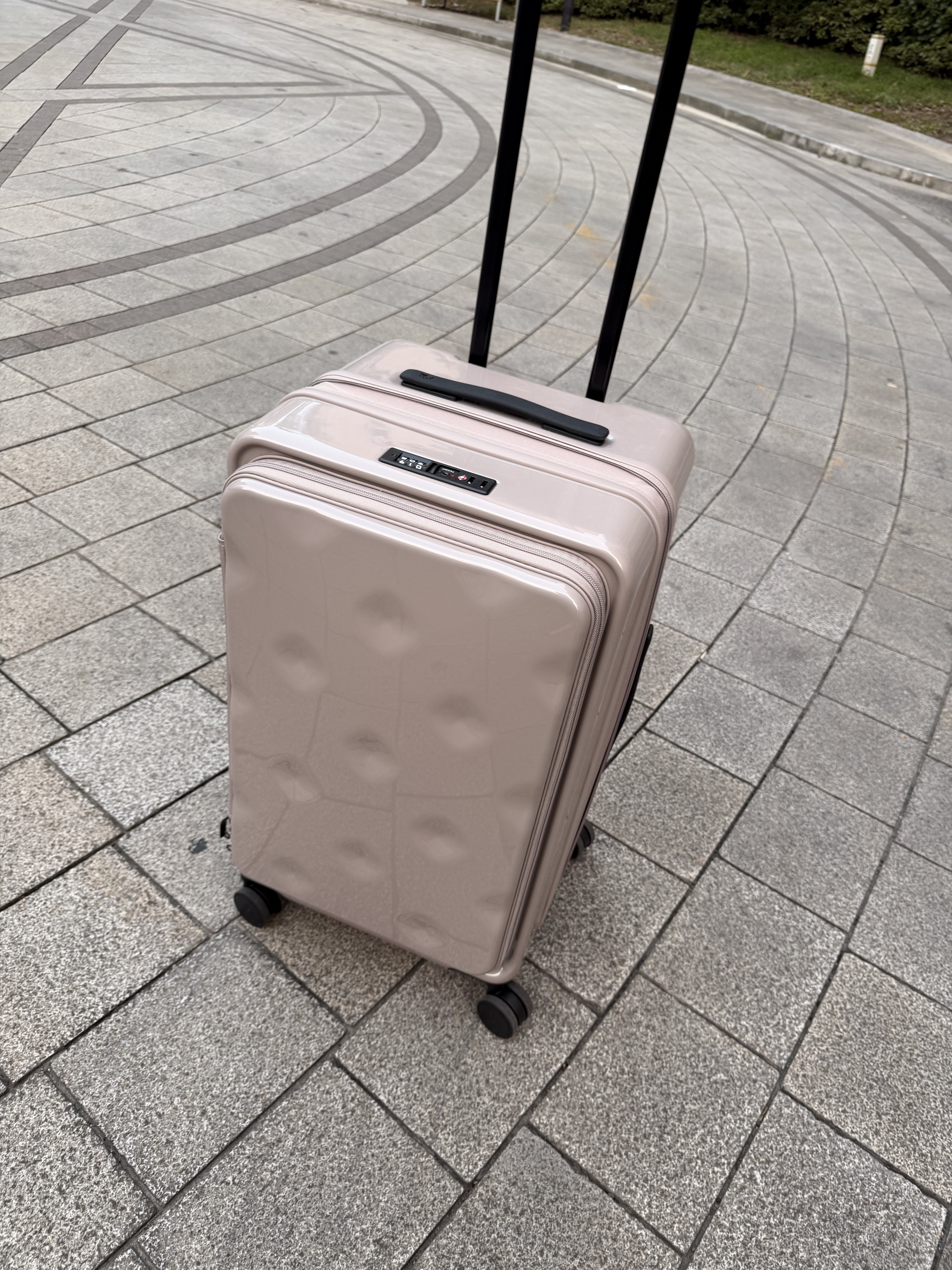 不莱玫大容量行李箱旅行箱拉杆箱侧开盖密码箱 大象灰色 24英寸 实拍图