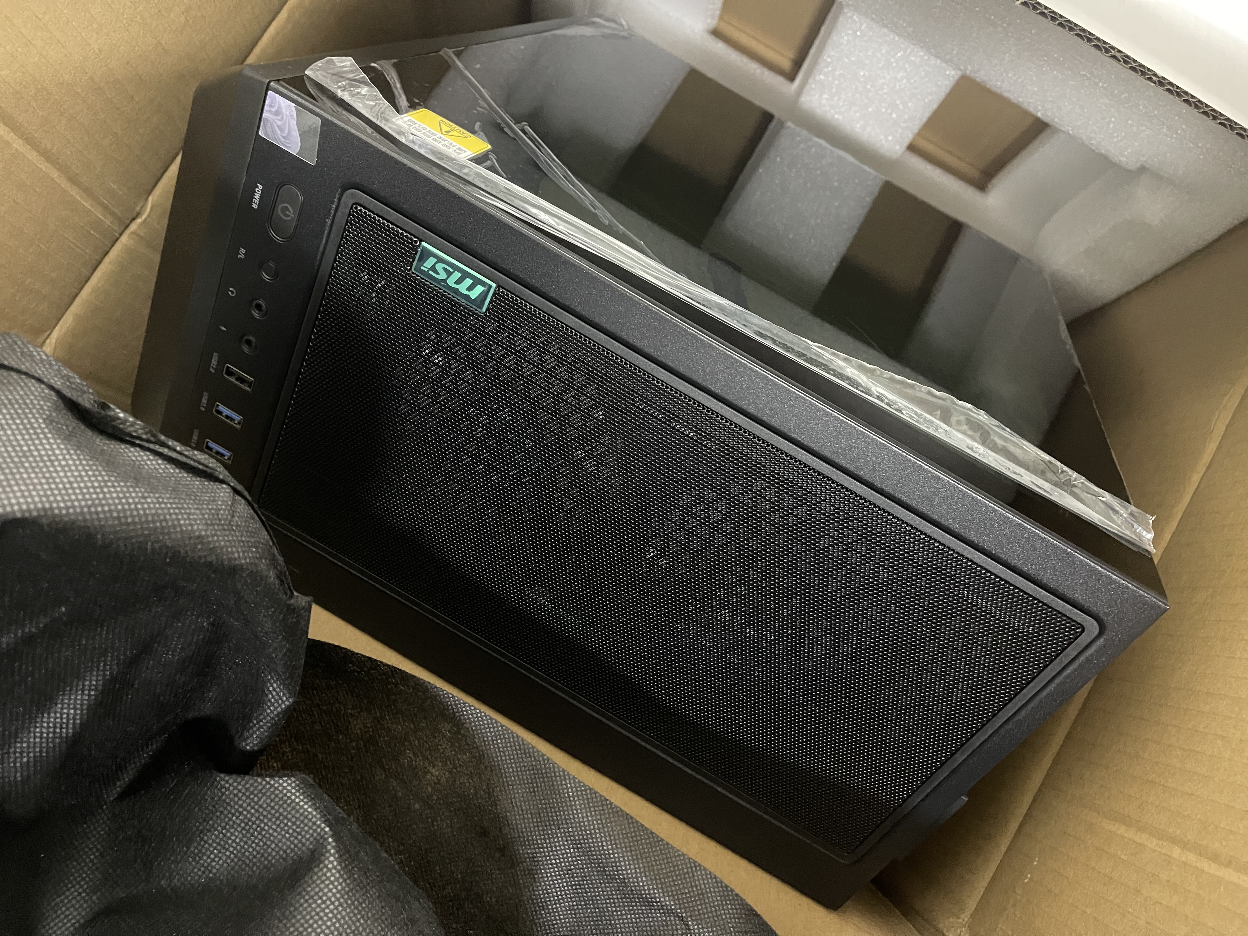 微星（MSI）暗黑骑士MAG 酷睿7 230H/RTX5060/32G/1T 国家补贴电竞游戏设计师台式电脑主机整机 实拍图