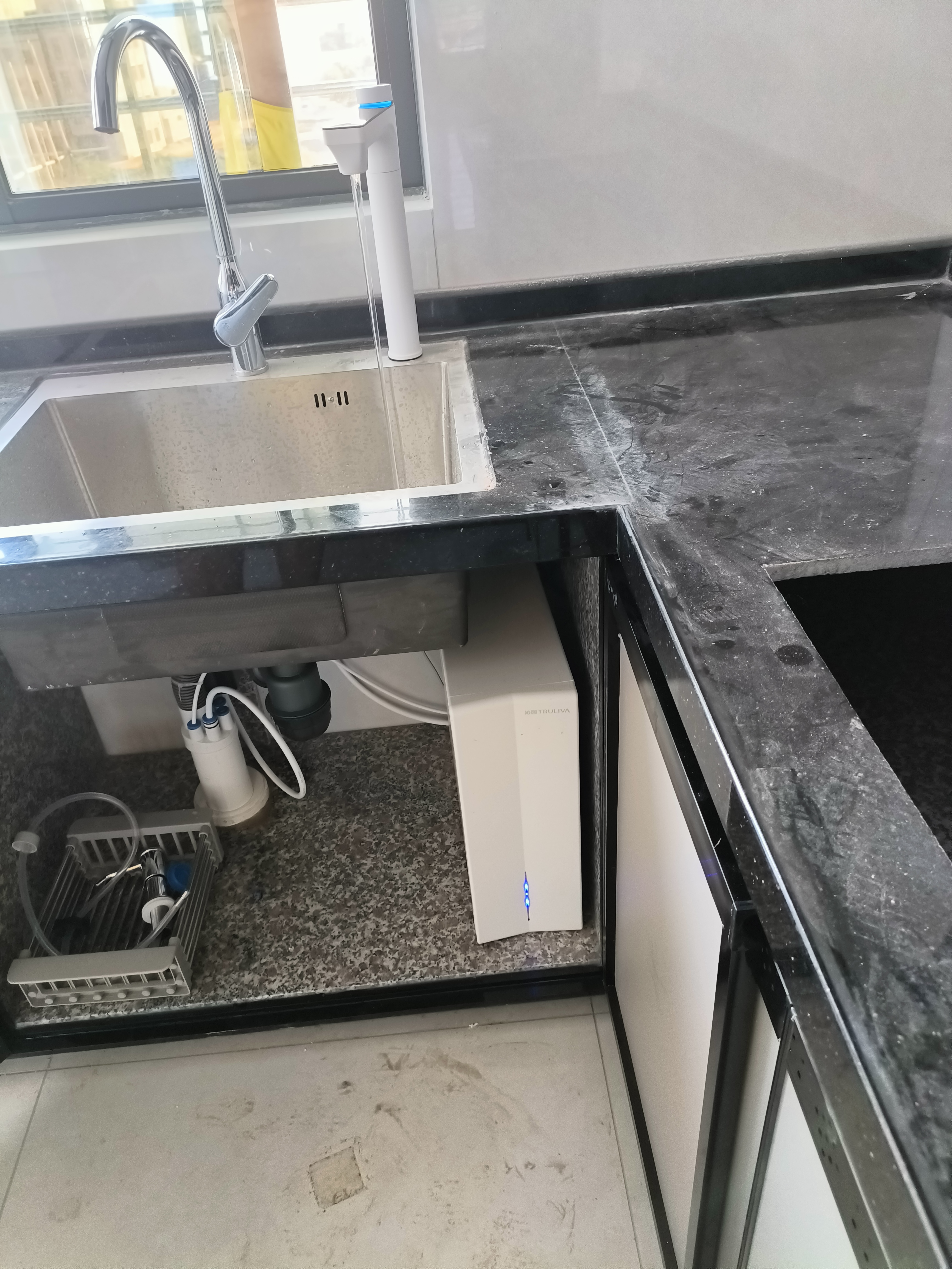 沁园家用净水器双子芯1000Gpro 厨房台下用8年RO反渗透过滤器1200G初始流速体验直饮一体机UR-S61096 实拍图