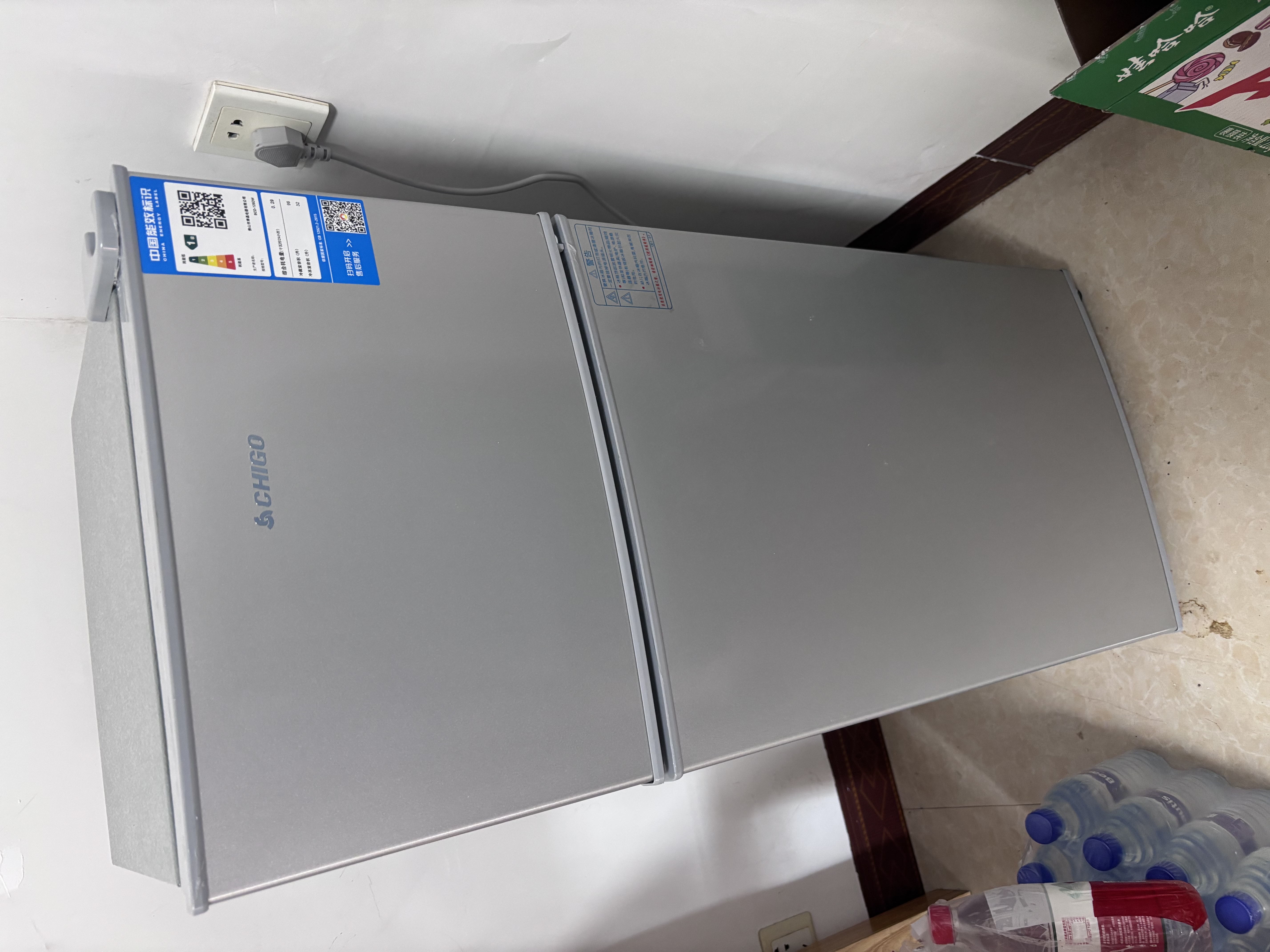 志高（CHIGO）小冰箱迷你小型家用冷藏冷冻两用宿舍出租房用双门办公室电冰箱节能省电 【一级能效】118L银色【全国联保丨节能省电】 实拍图