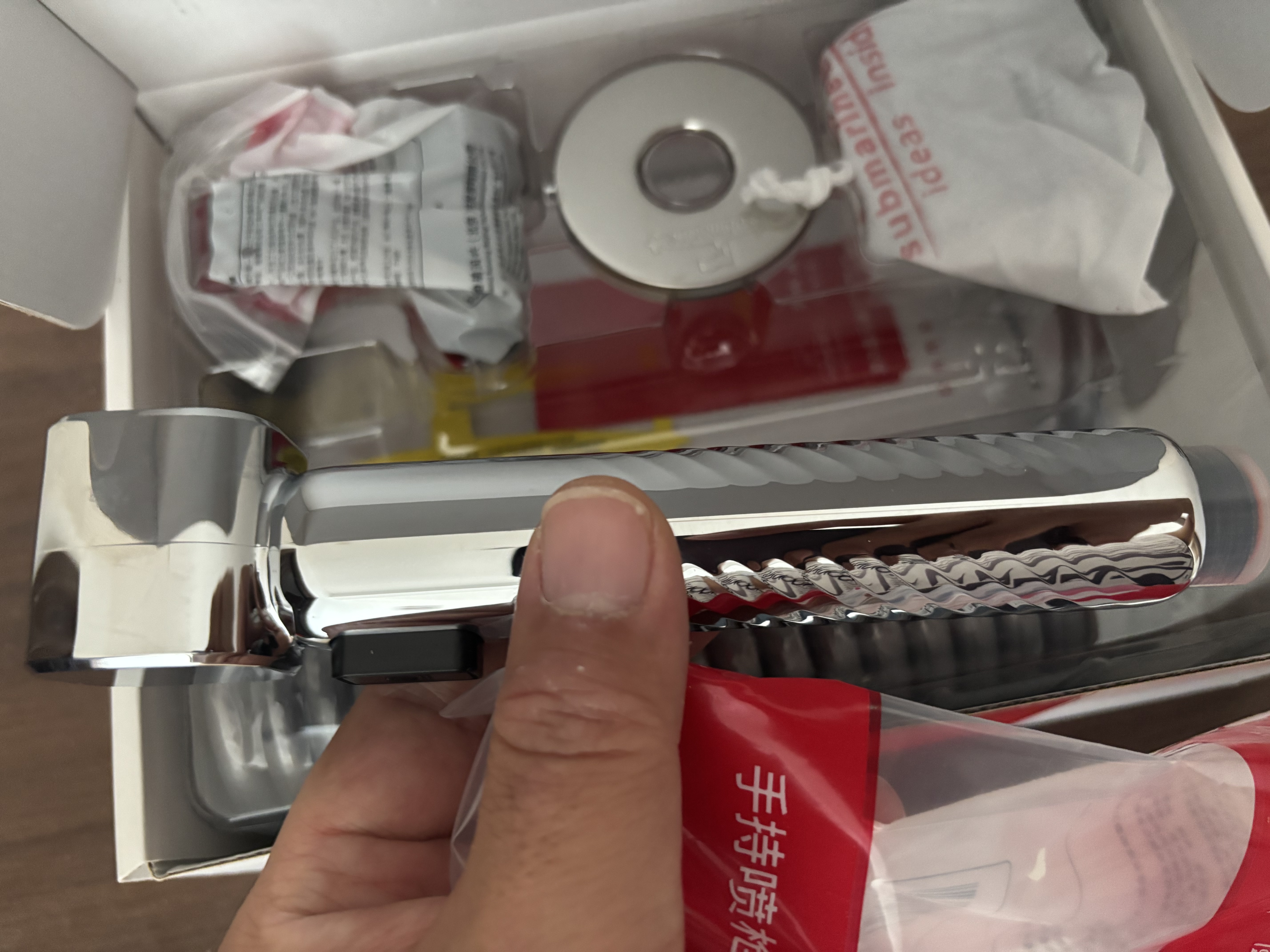 潜水艇（Submarine）F415亮银色三角阀套装一进二出角阀增压喷枪妇洗器可接马桶 实拍图