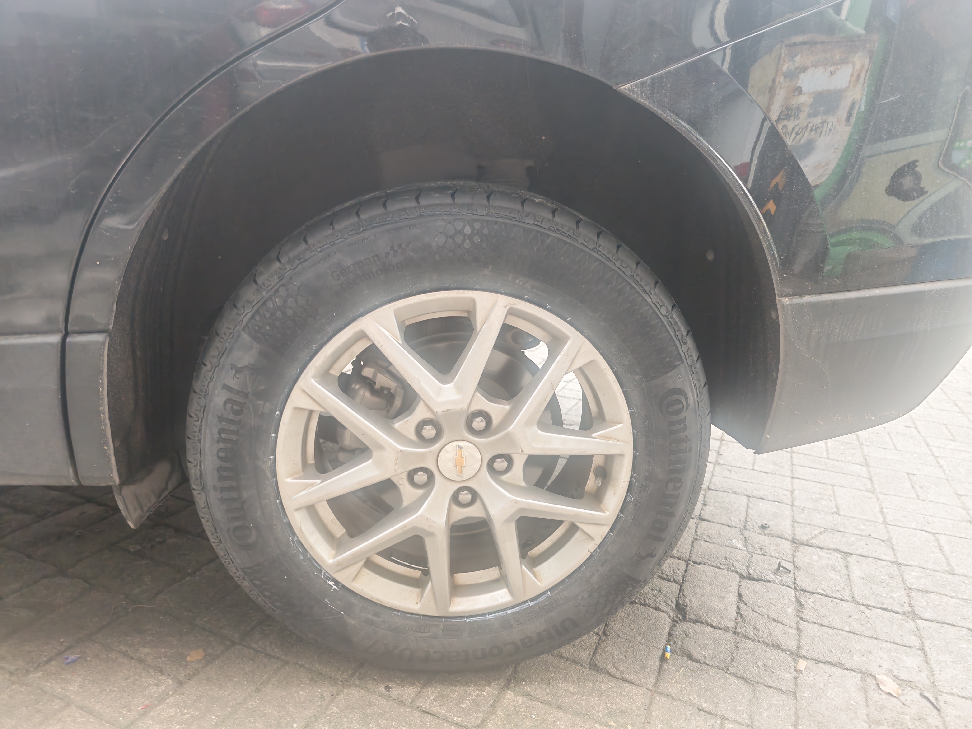 马牌（Continental）汽车轮胎 225/65R17 102V FR UX7 适配丰田 RAV4 哈弗 H6 实拍图