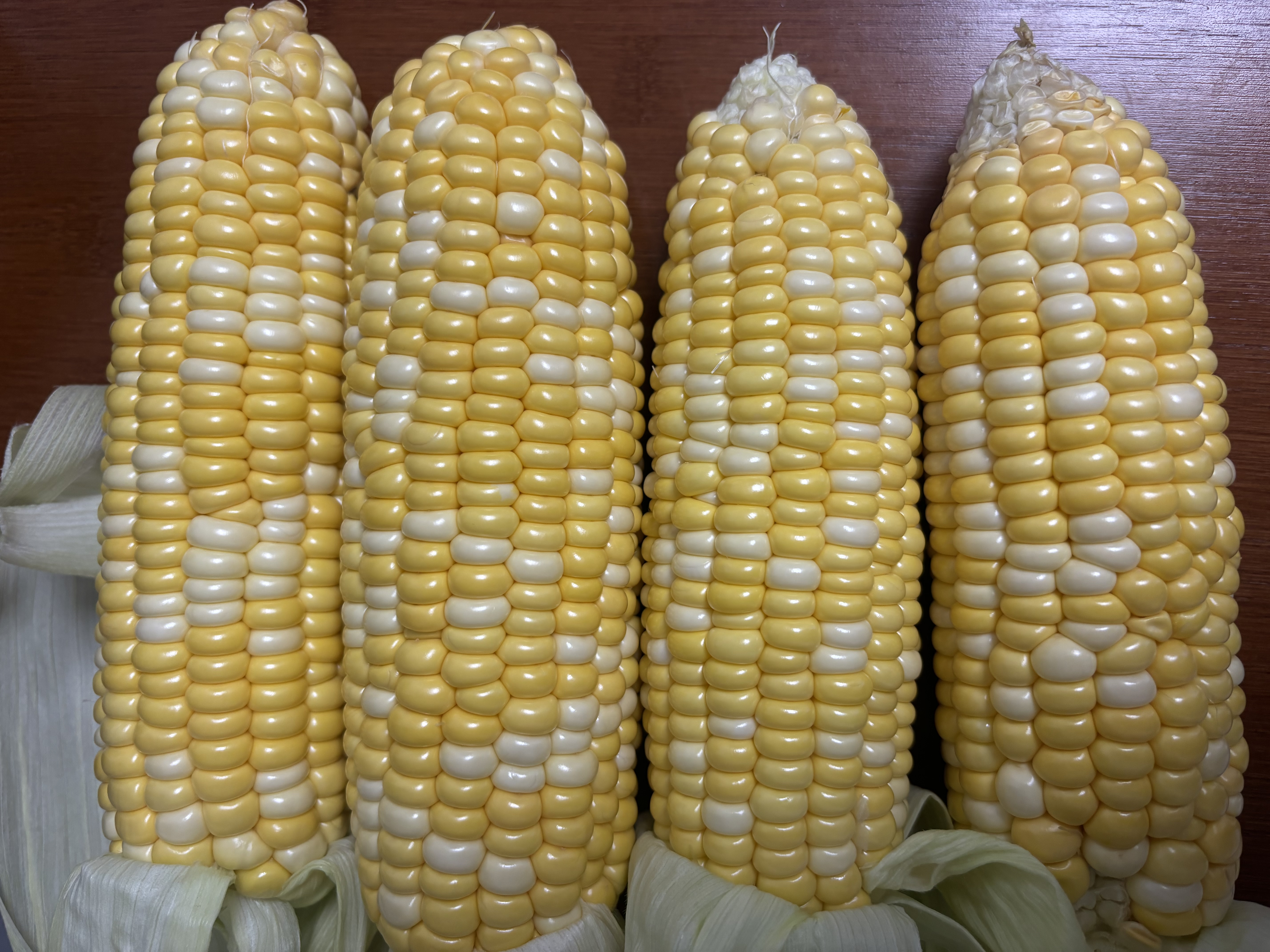 京鲜生 云南金银鲜水果玉米 带皮净重5斤单果300g+新鲜嫩包谷  源头直发 实拍图