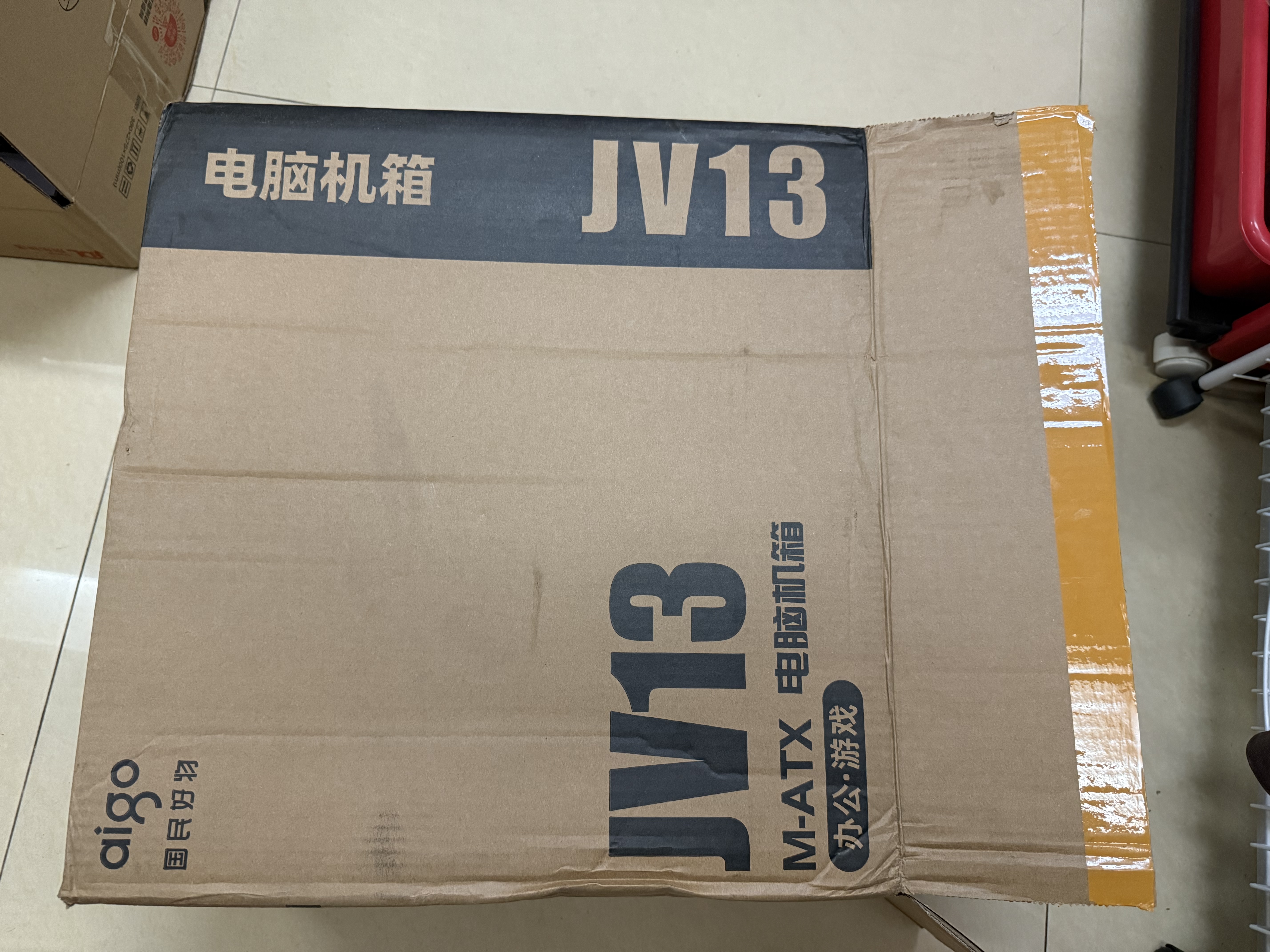 爱国者（aigo）JV13黑色 电脑台式主机箱 桌面matx小机箱（透明侧板/ITX主板/240水冷/RGB灯条） 实拍图