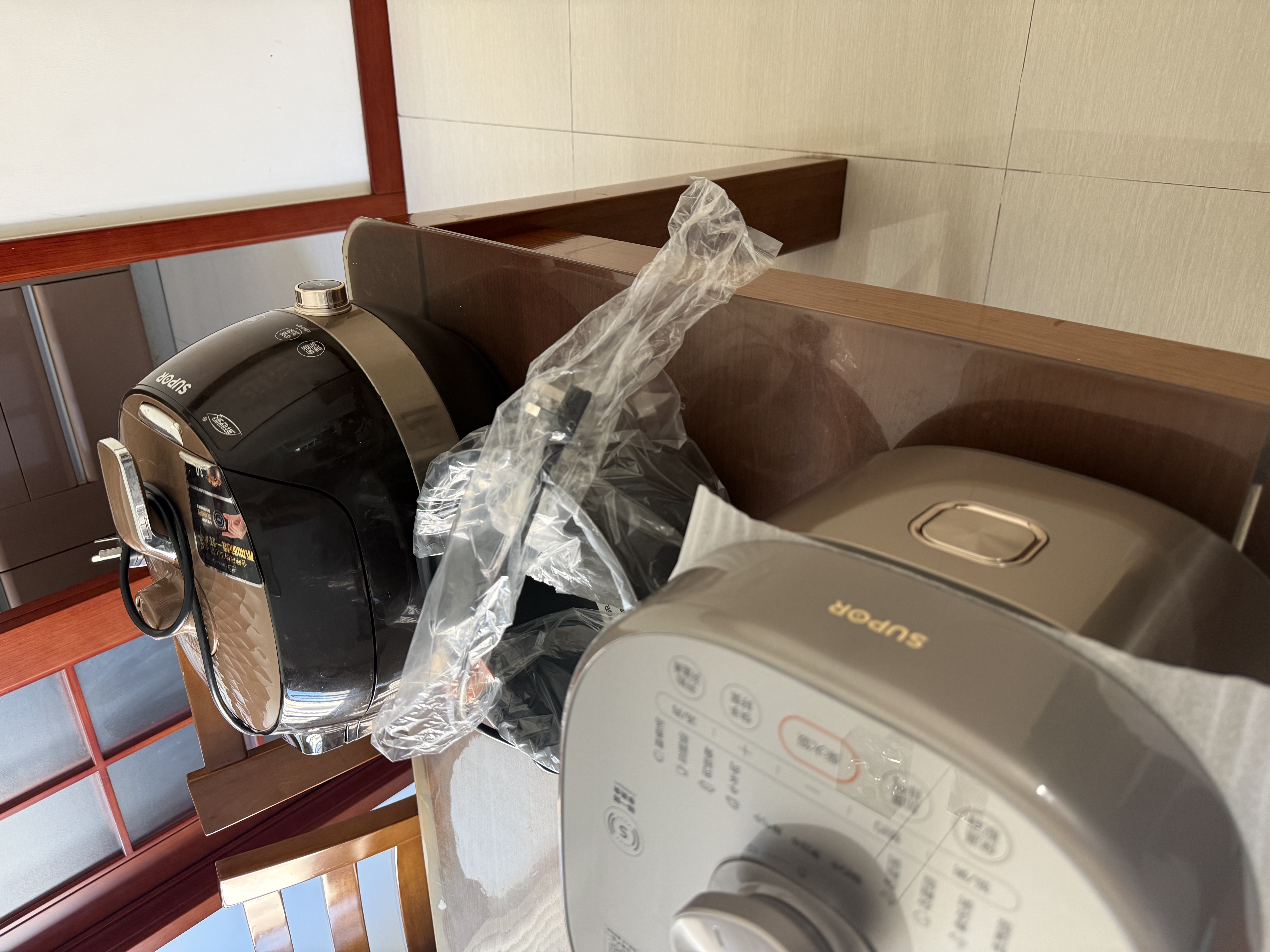 苏泊尔（SUPOR）航天级纯钛新品100kPa鲜呼吸电压力锅5L 2200W IH猛火高压锅 6分钟快速菜 家用4-6人 SY-50FH5992Q 实拍图