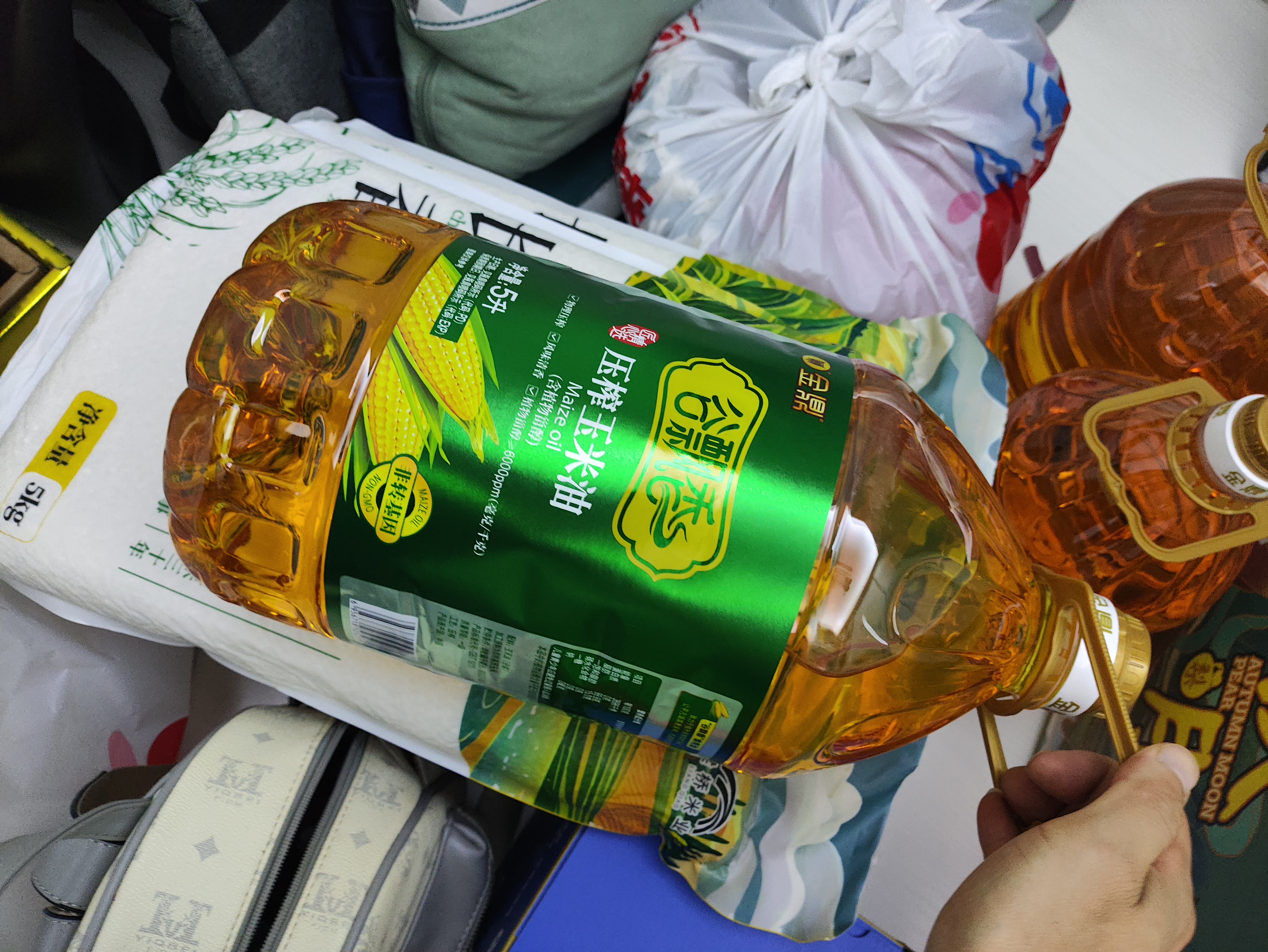 金鼎谷飘香食用油 玉米油5L 非转基因 物理压榨一级(蕴含植物甾醇) 实拍图