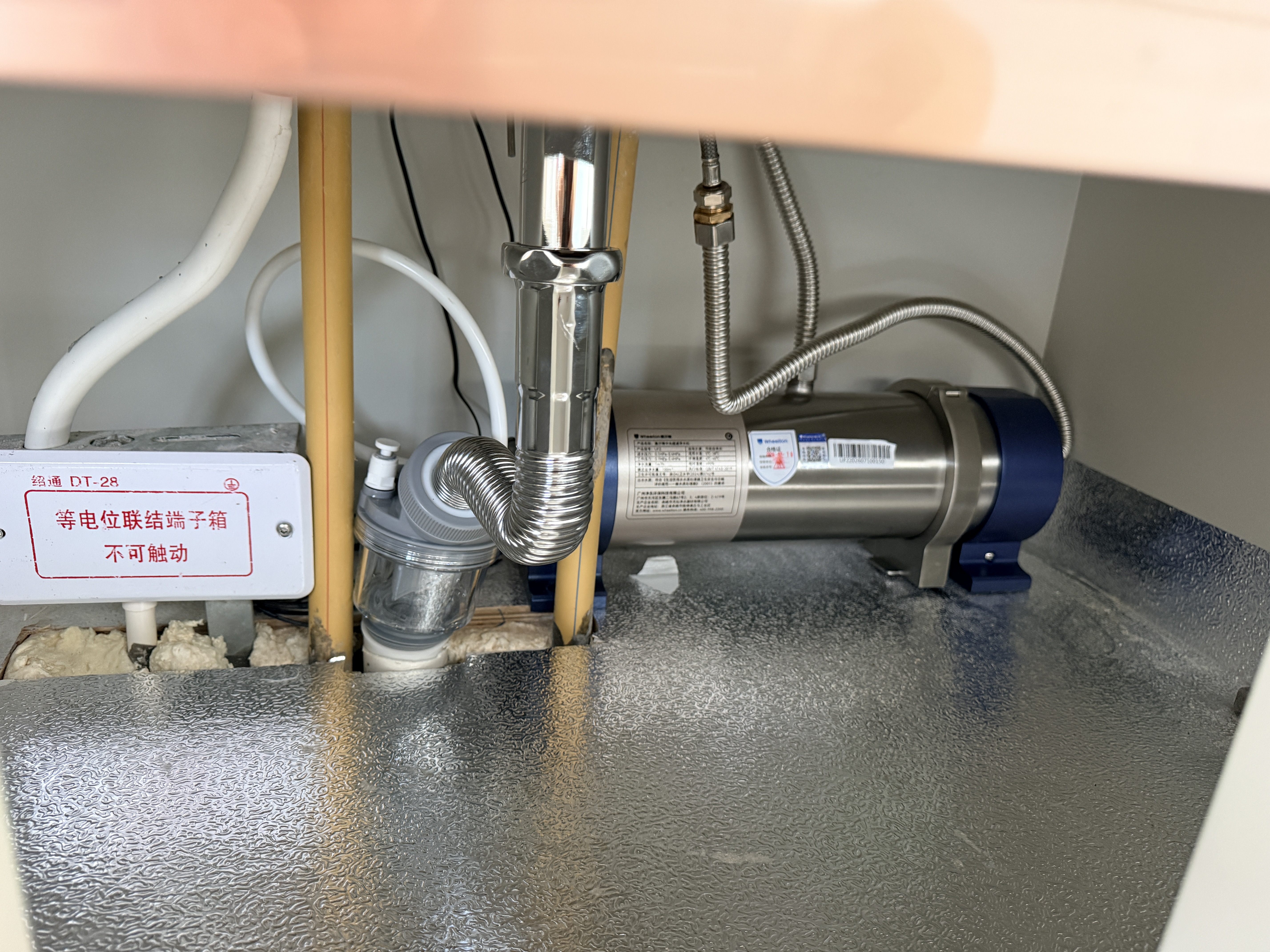 惠尔顿（WHEELTON） 全屋中央净水器系统家用厨下净水器前置过滤器自来水农村井水大流量管道超滤机别墅小区房车商用 UF2厨房/房车够用4000L 实拍图