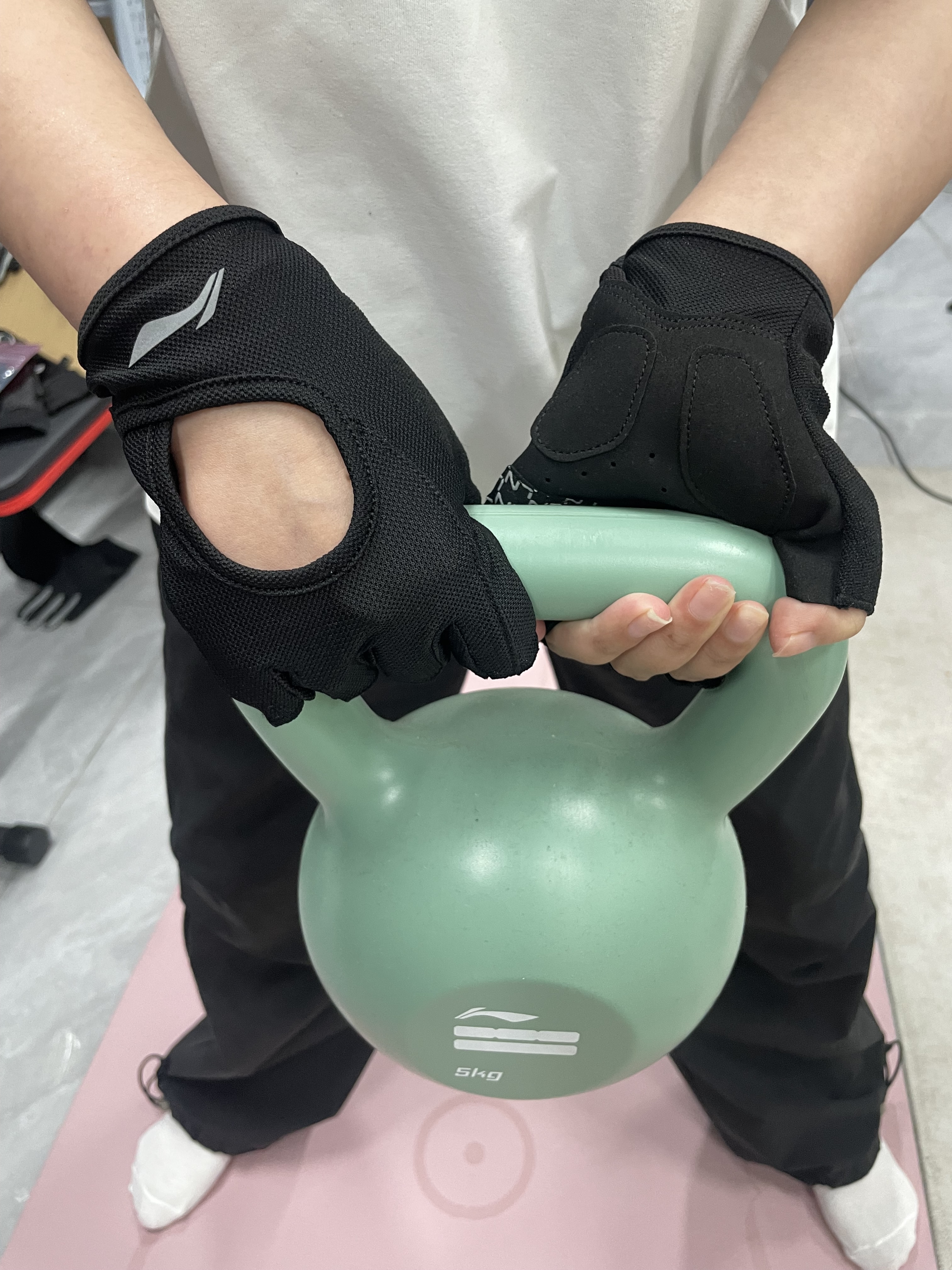 李宁健身手套男女运动骑行引体向上单杠防滑专用护腕掌登山自行车半指 实拍图