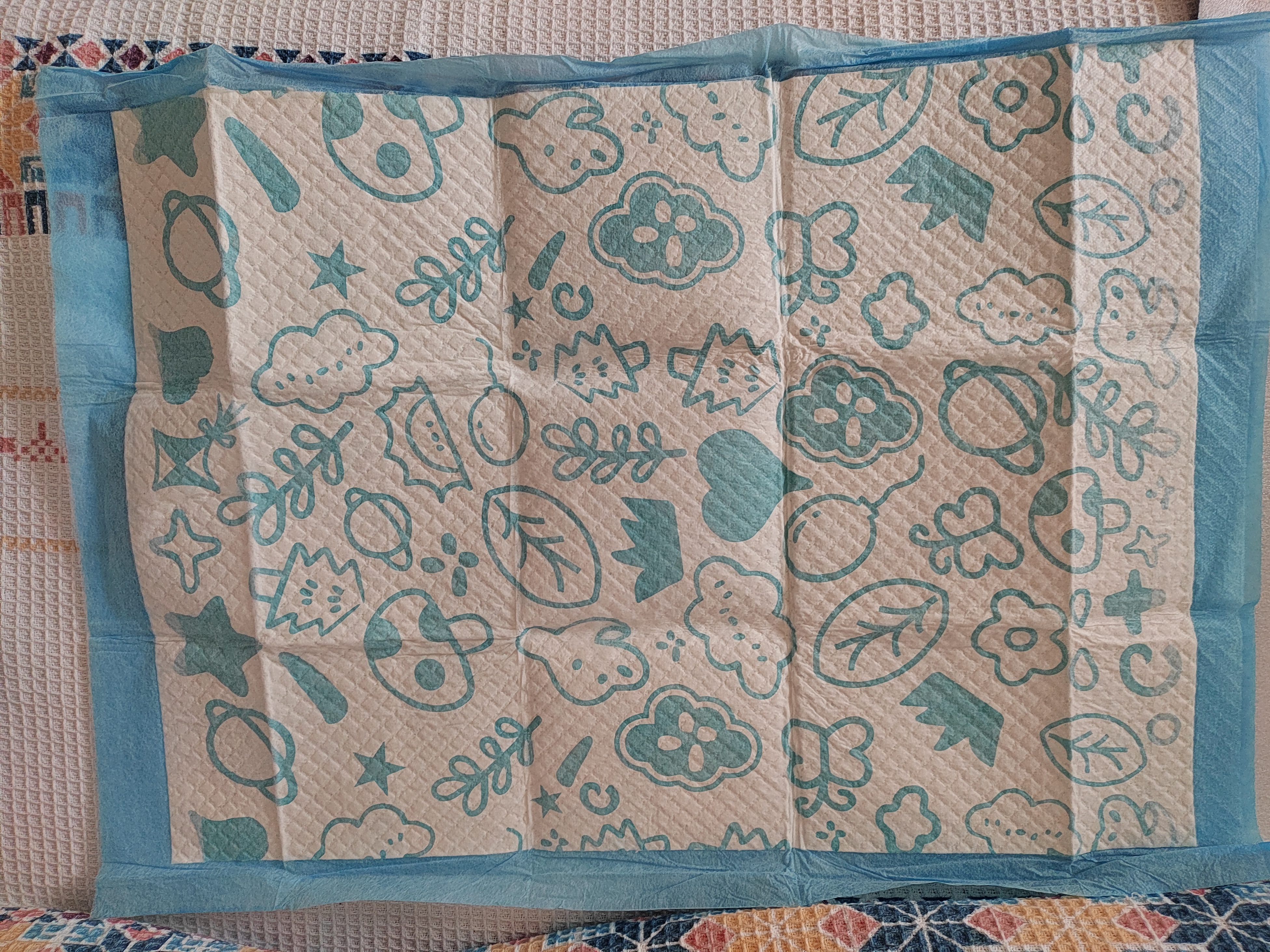拓宠宠物加厚诱导因子尿垫狗厕所尿片训导尿布除臭隔尿垫森林M码50片 实拍图