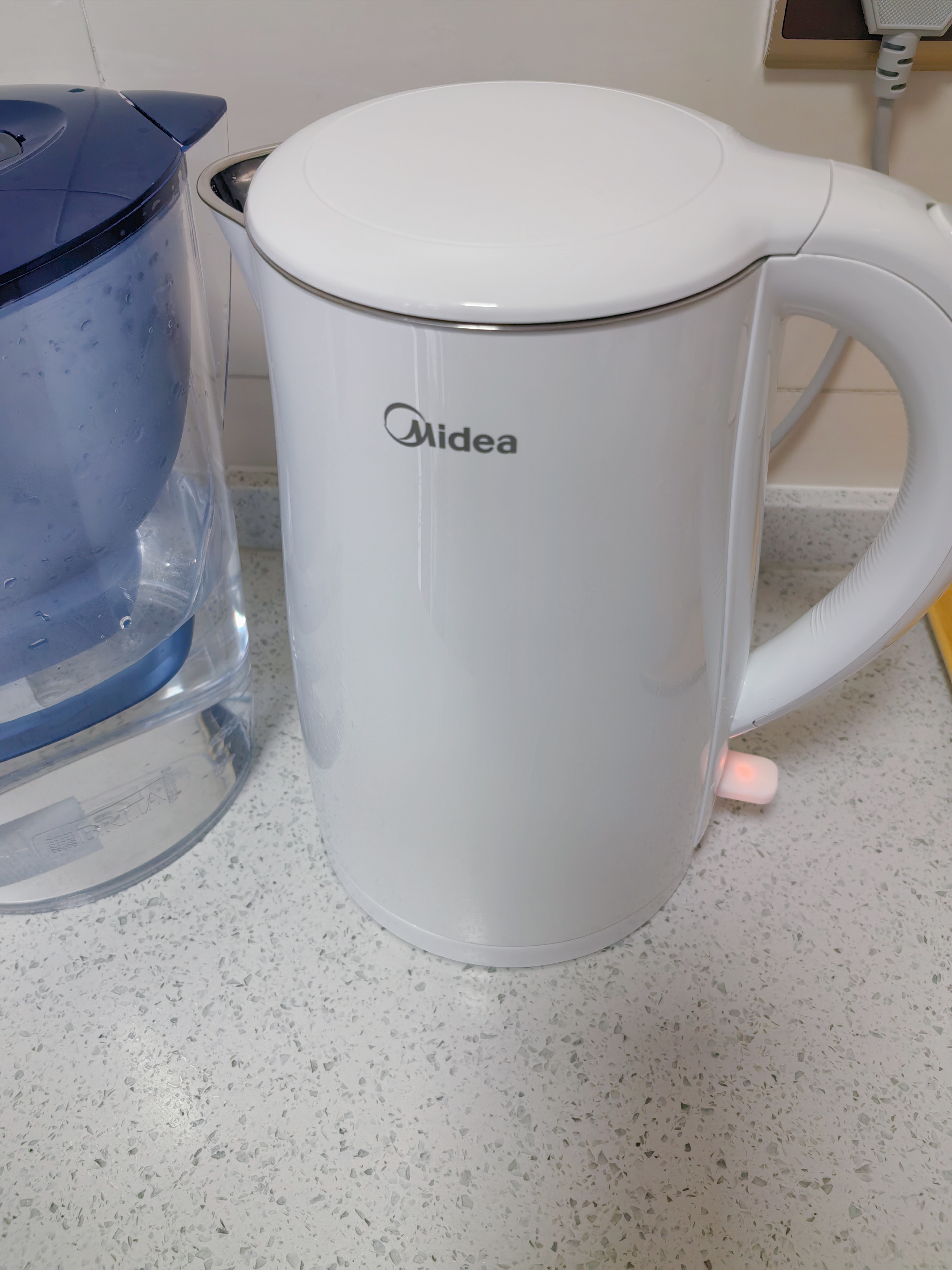 美的（Midea）电热水壶烧水壶1.7L304不锈钢0涂层双层隔热自动断电1500W养生冲奶2026新款 MK-SH17M130 实拍图