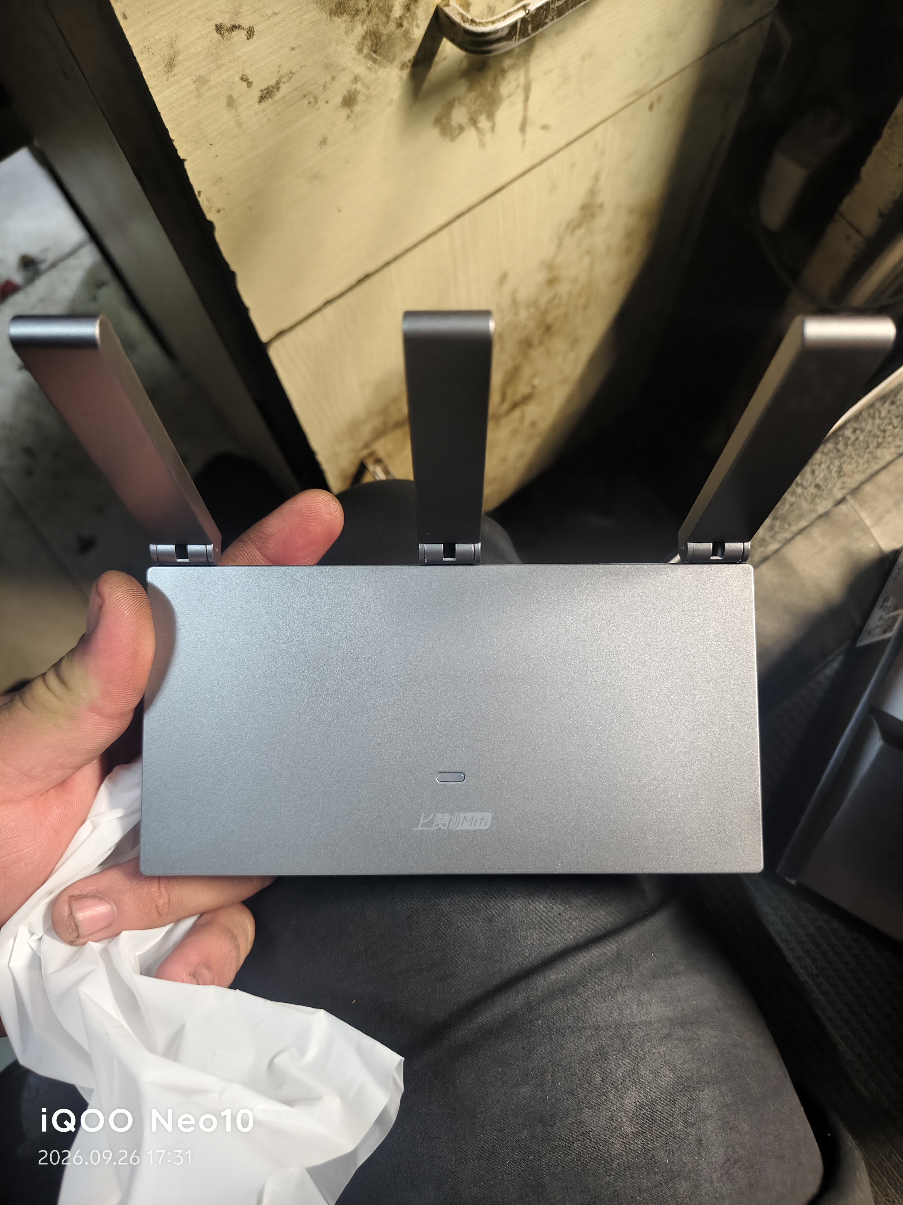 上赞 SZ50 5G随身wifi免插卡移动路由器免装宽带无线上网卡办公家用支持多人同时连接 实拍图