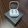 三星 【重磅新品】Samsung Buds4 Pro 增强型自适应主动降噪无线蓝牙耳机/入耳式耳机/翻译耳机 映雪白 实拍图