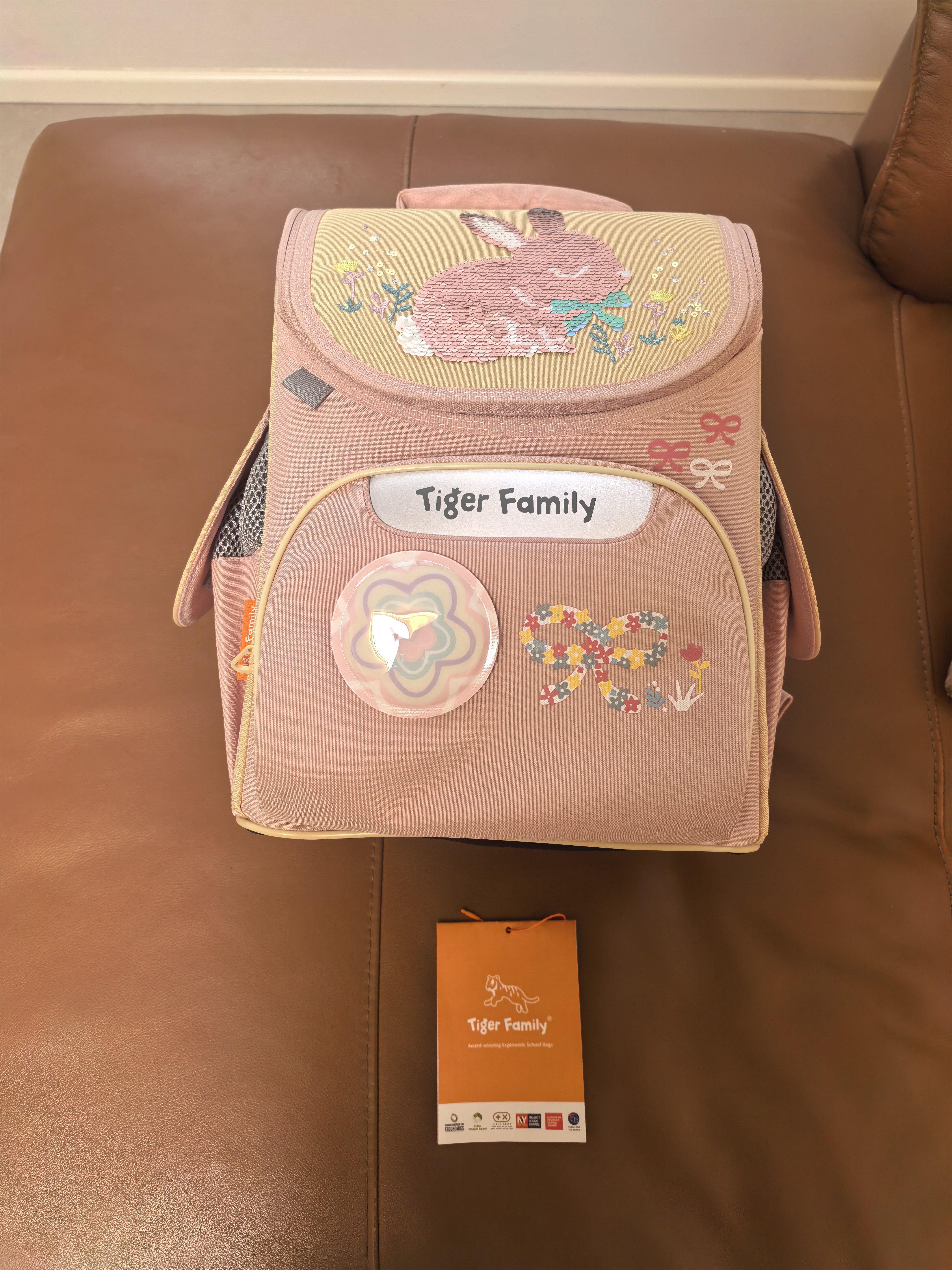 TigerFamily虎米小学生书包1-3年级减负护脊大容量双肩背包 小童【可翻珠片】小兔乐园 #小贵族 实拍图