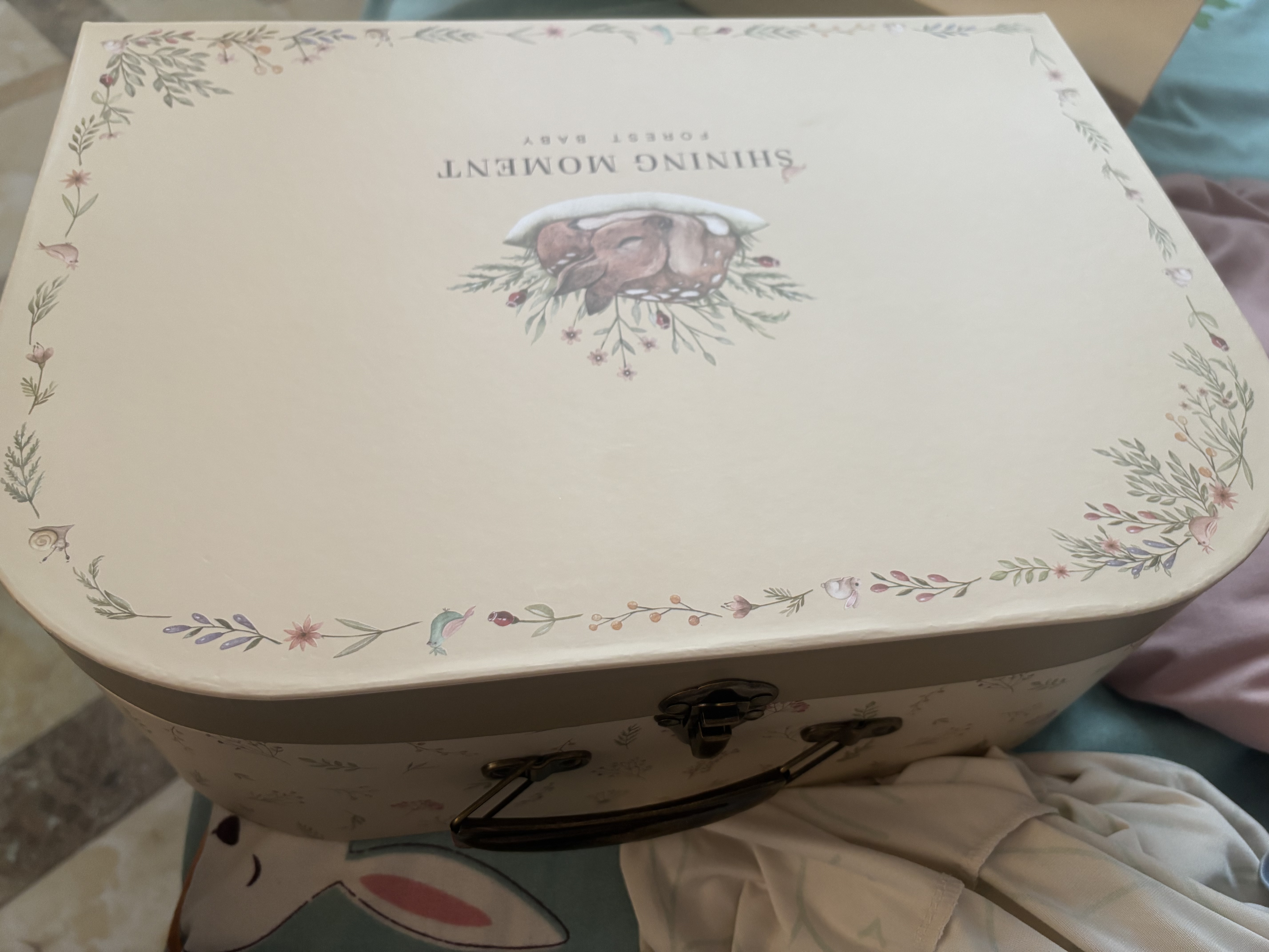 Shining Moment闪耀时刻新生儿见面礼实用宝宝礼物百天礼盒婴儿男女玩具套装满月 原木玩具手提礼箱-京东发货 【当日次日极速达】 均码 【0-3岁适用】 实拍图