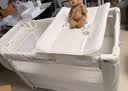 karmababy卡曼婴儿床多功能可移动折叠无缝拼接床摇篮床便携新生儿宝宝床 【双升降款】4D床垫+宫廷蚊帐+哄睡摇杆+置物篮+尿布台 实拍图