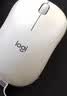 罗技（Logitech）M221 轻音鼠标 无线鼠标 办公鼠标 对称鼠标 带无线微型接收器 米白色 实拍图