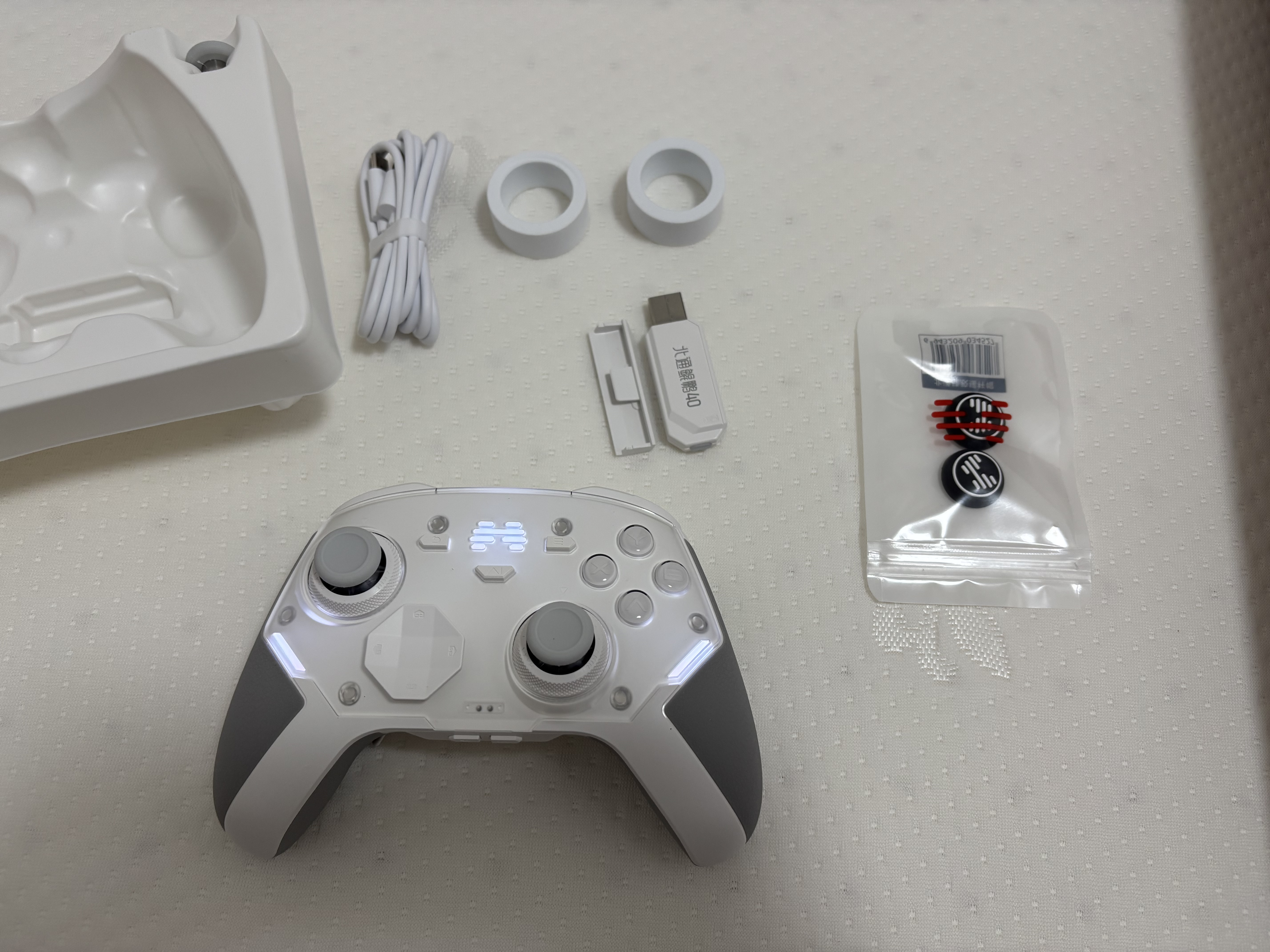 北通鲲鹏40游戏手柄AI智控无线蓝牙多模体感阻尼摇杆xbox类PC电脑手机steam光轴按键NSswitch2影之刃零 实拍图