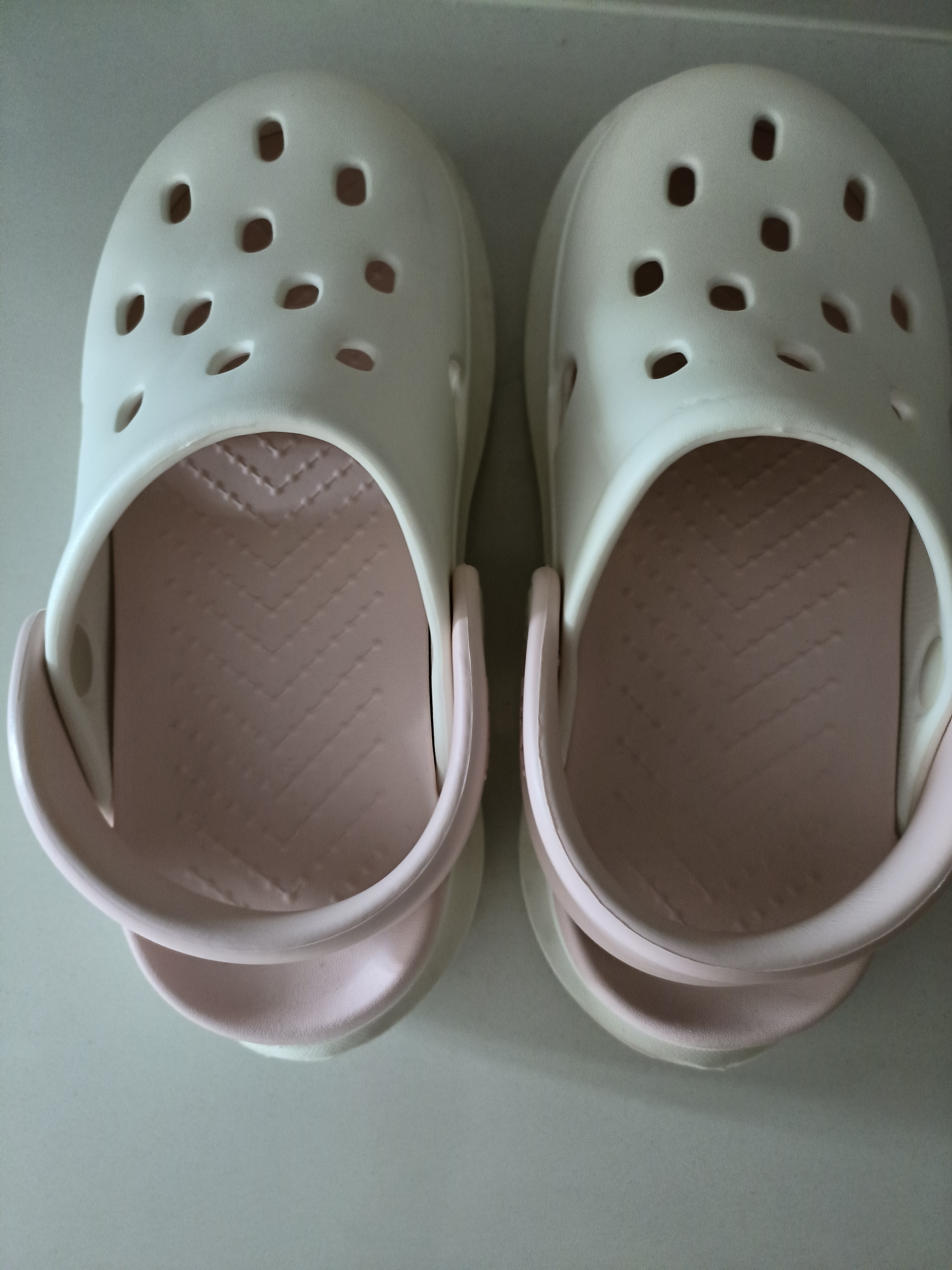 朴西夏季沙滩厚底增高小个子女生休闲洞洞鞋 白+粉 34-35  实拍图