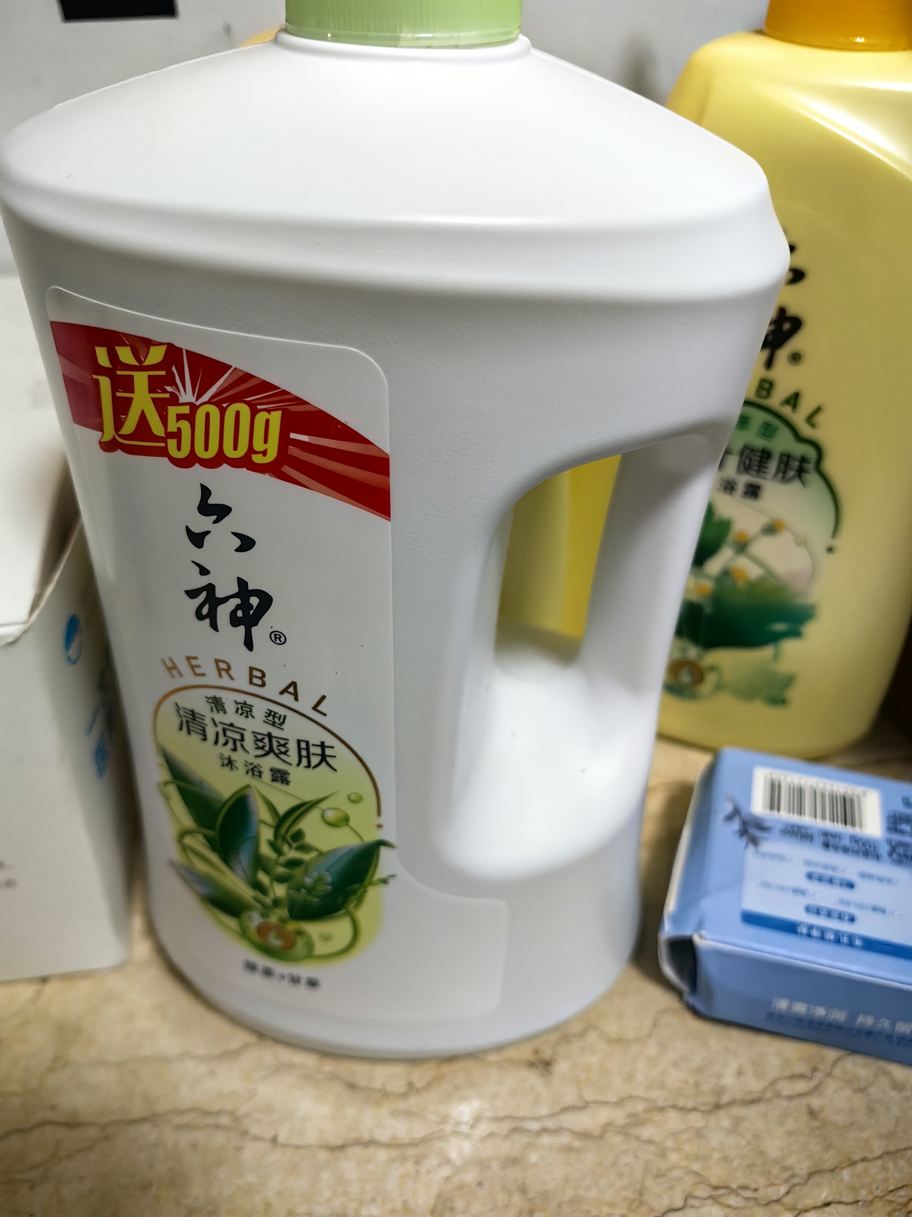 六神沐浴露清凉爽肤加量装1.5KG绿茶甘草夏季男士女士沐浴露金榜TOP1 实拍图