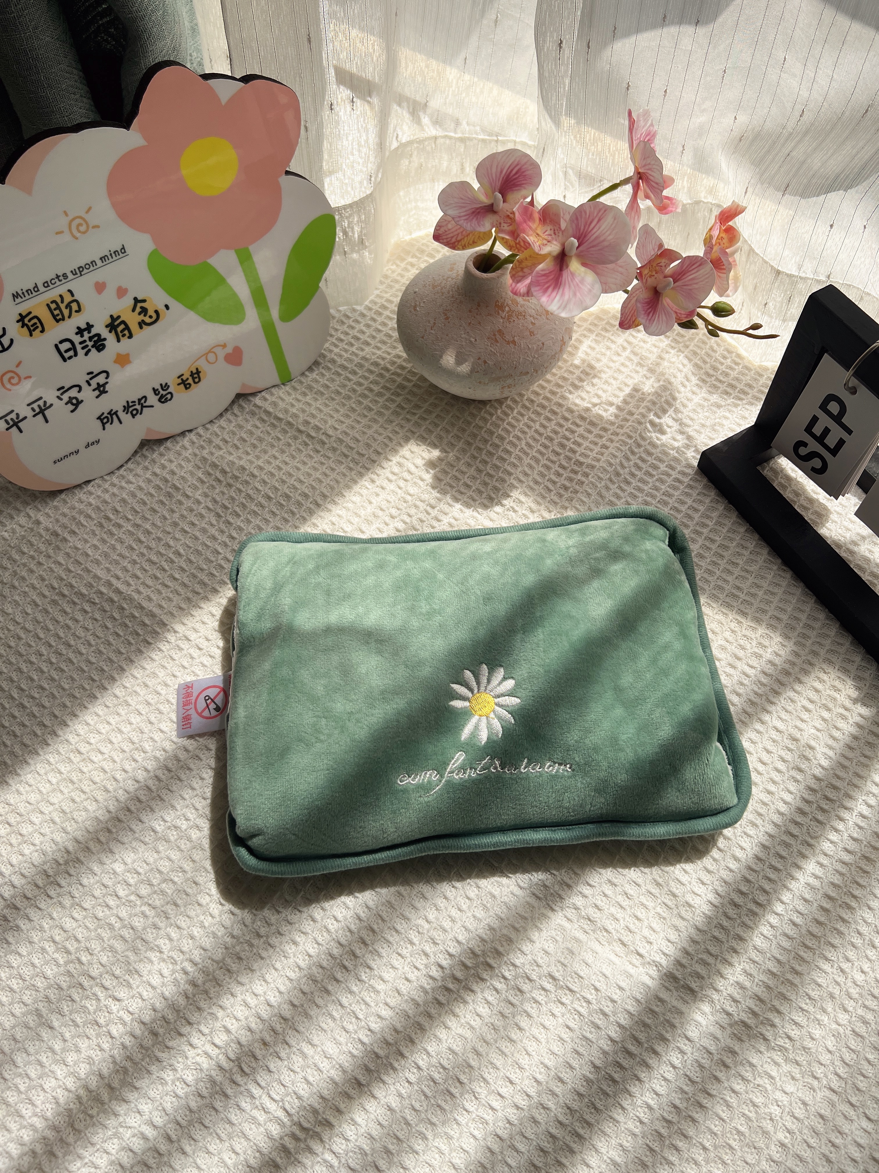赛亿 SHINEE电热水袋暖手宝暖宝宝暖水袋暖手袋暖水宝防爆颈椎大姨妈热敷神器 实拍图
