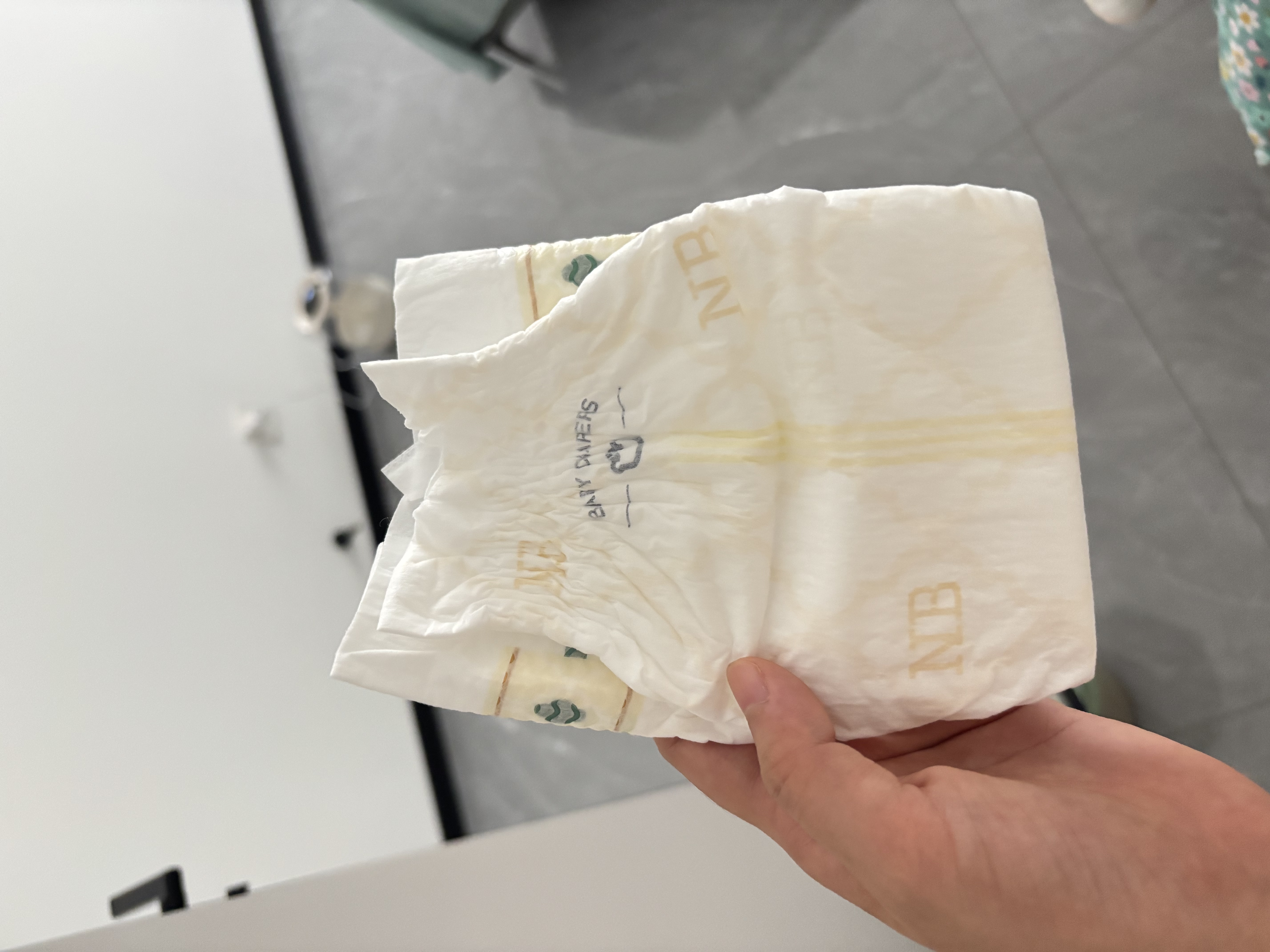 babycare皇室狮子王国弱酸纸尿裤新生儿NB68片(<5kg)婴儿尿不湿亲肤 实拍图