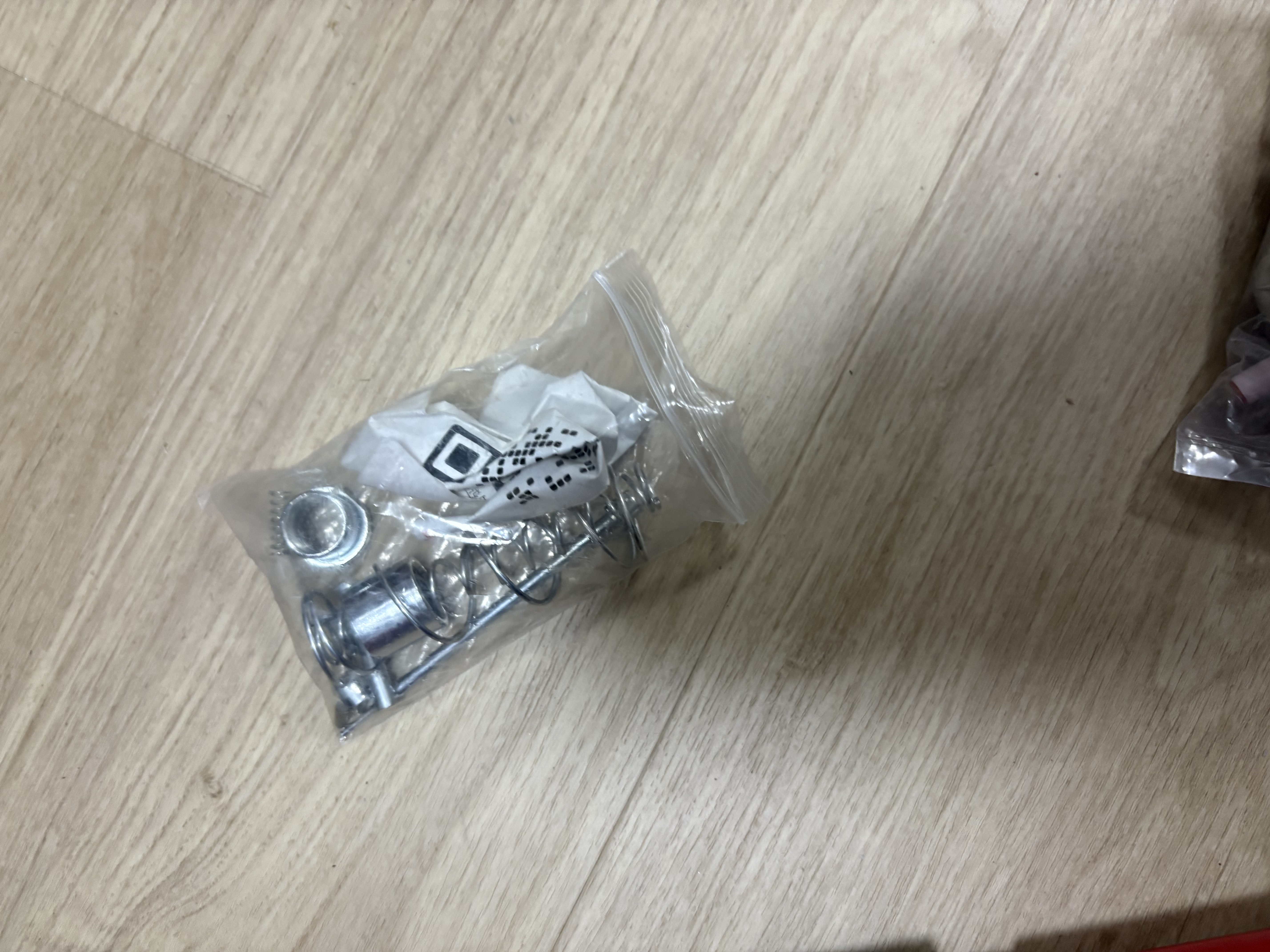 克意精工迷你炮钉枪打钉器一体钉水电施工砖墙混凝土消音型射钉枪 【HSG-90】纸盒装+配件+100钉 实拍图