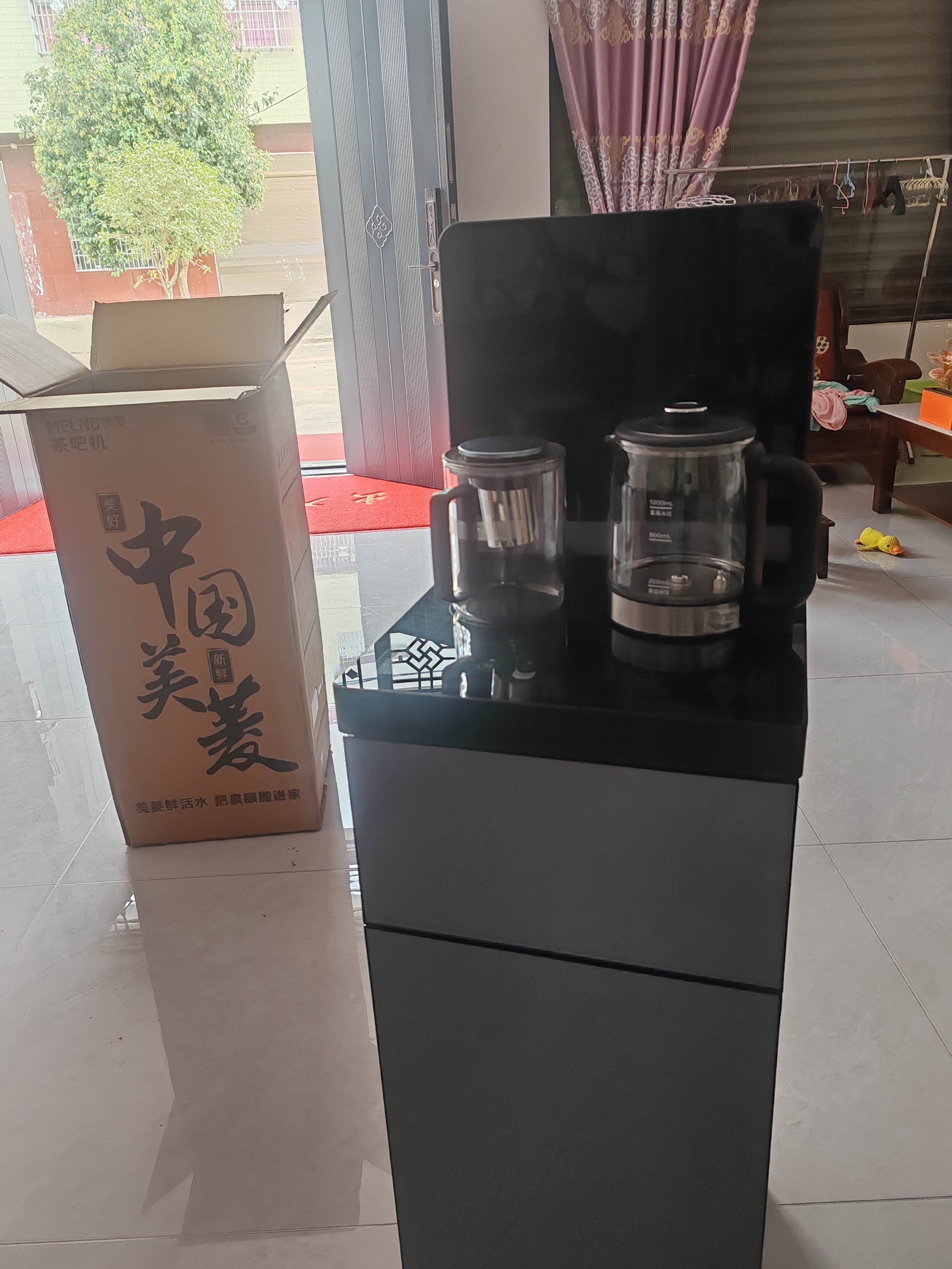 美菱（MeiLing）家用底部上水防溢水茶吧机智能语音饮水机旗舰新品升级薄款直触屏泡茶机MY-DM7216 超薄屏【大尺寸玄灰抑菌款】 制冷制热型 实拍图