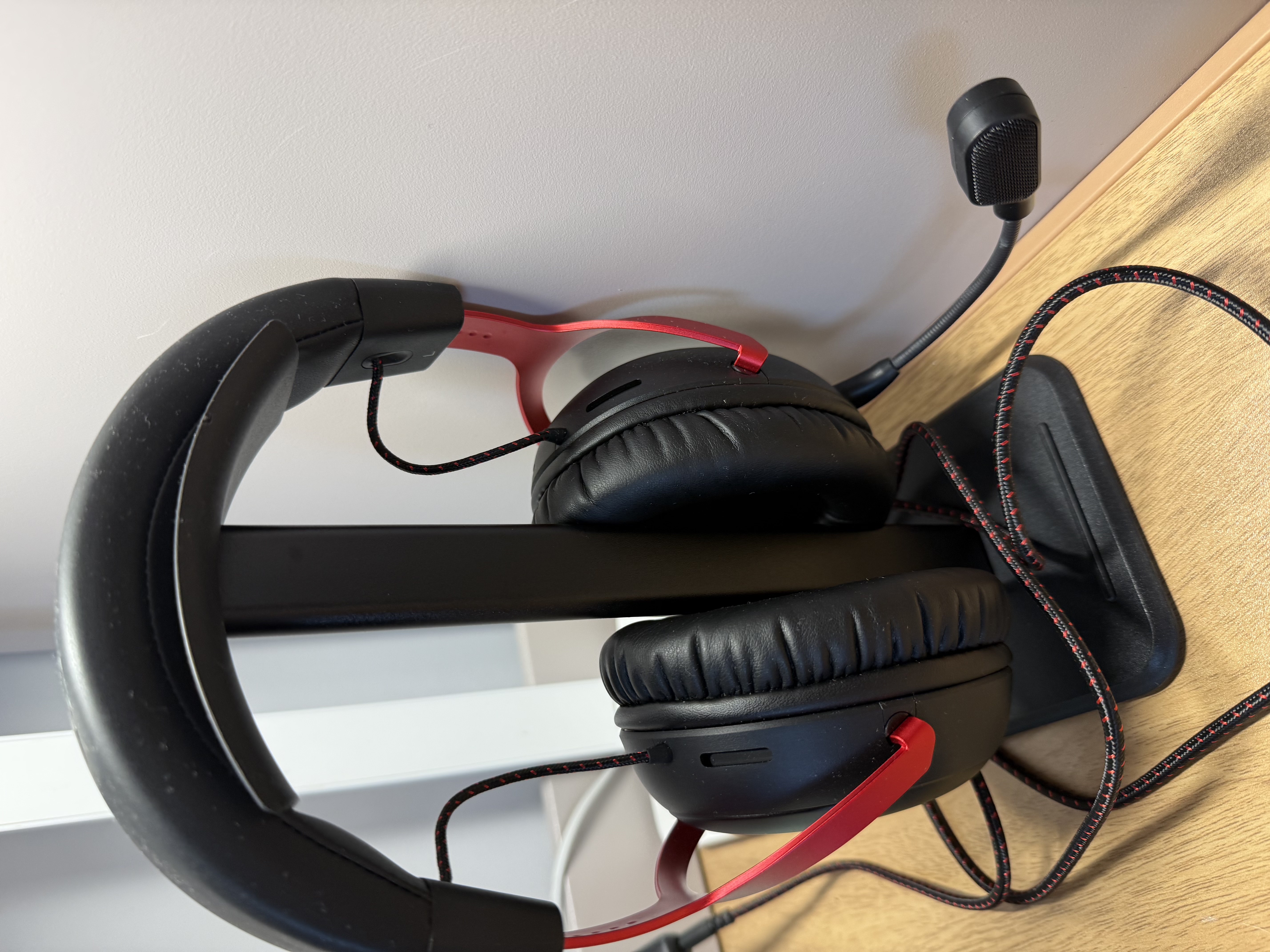 极度未知（HYPERX）飓风2飓风3二代三代cloud系列 电竞游戏耳机头戴式有线无线电脑fps吃鸡ps5专用降噪麦克风原金士顿 【飓风3有线】全新升级丨53mm驱动单元丨黑红 实拍图