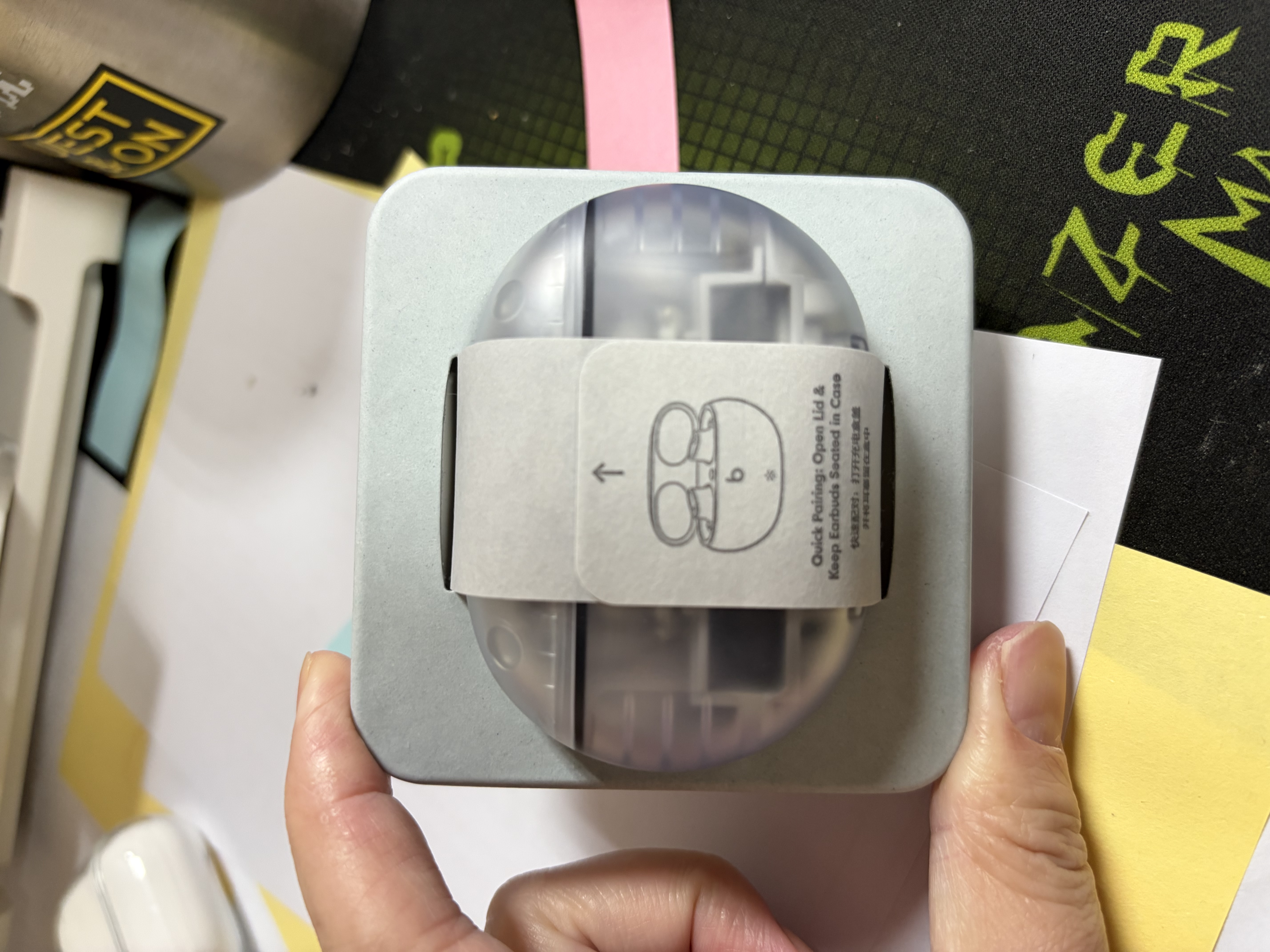 beats Studio Buds +  (第二代) 真无线降噪耳机 蓝牙耳机【开学礼物】 适用苹果安卓耳机  透明 实拍图