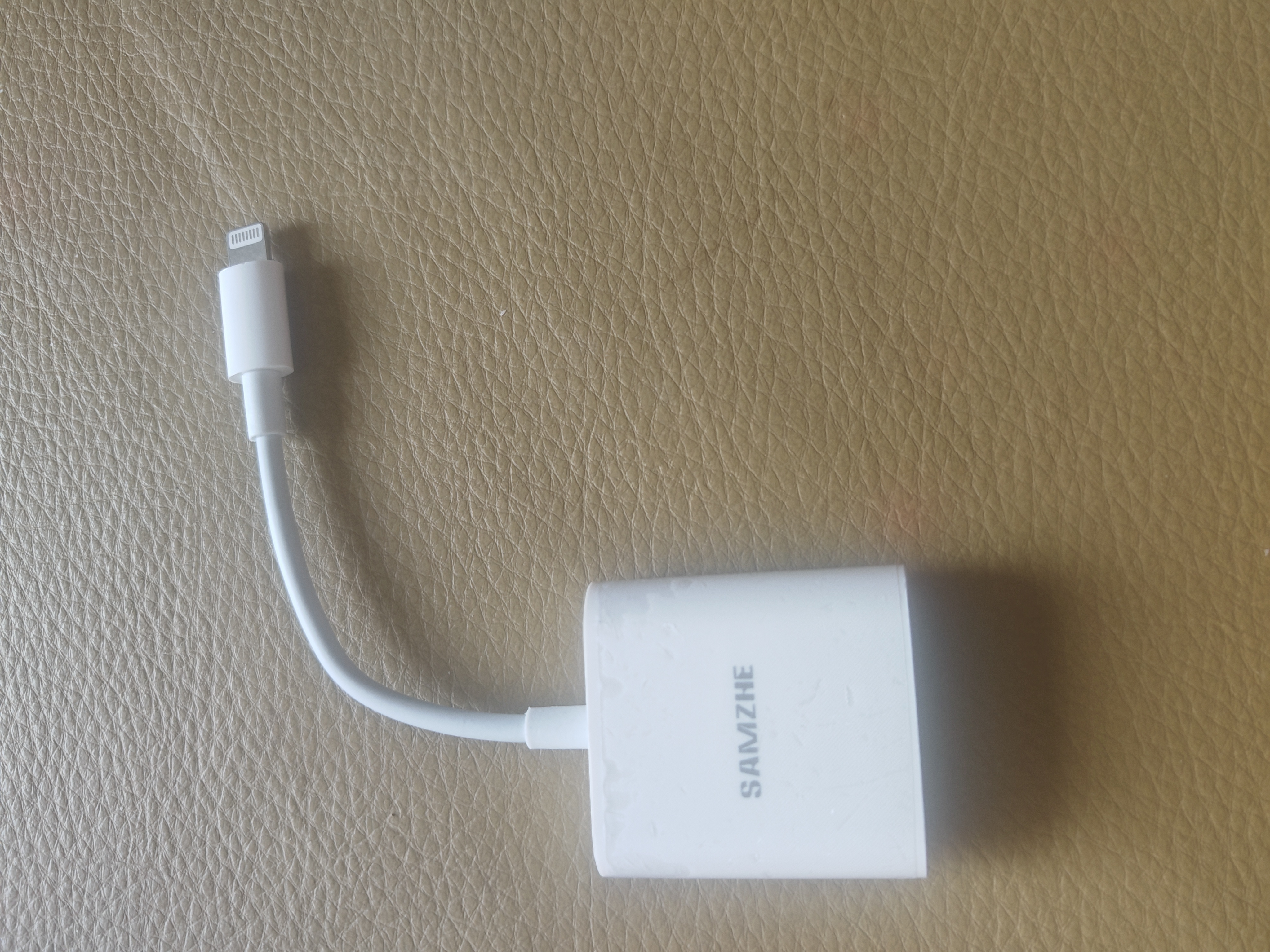 山泽苹果手机读卡器SD/TF相机内存卡存储卡lightning转换头接口iPhone13/14/ipad高速传输DKL02 实拍图
