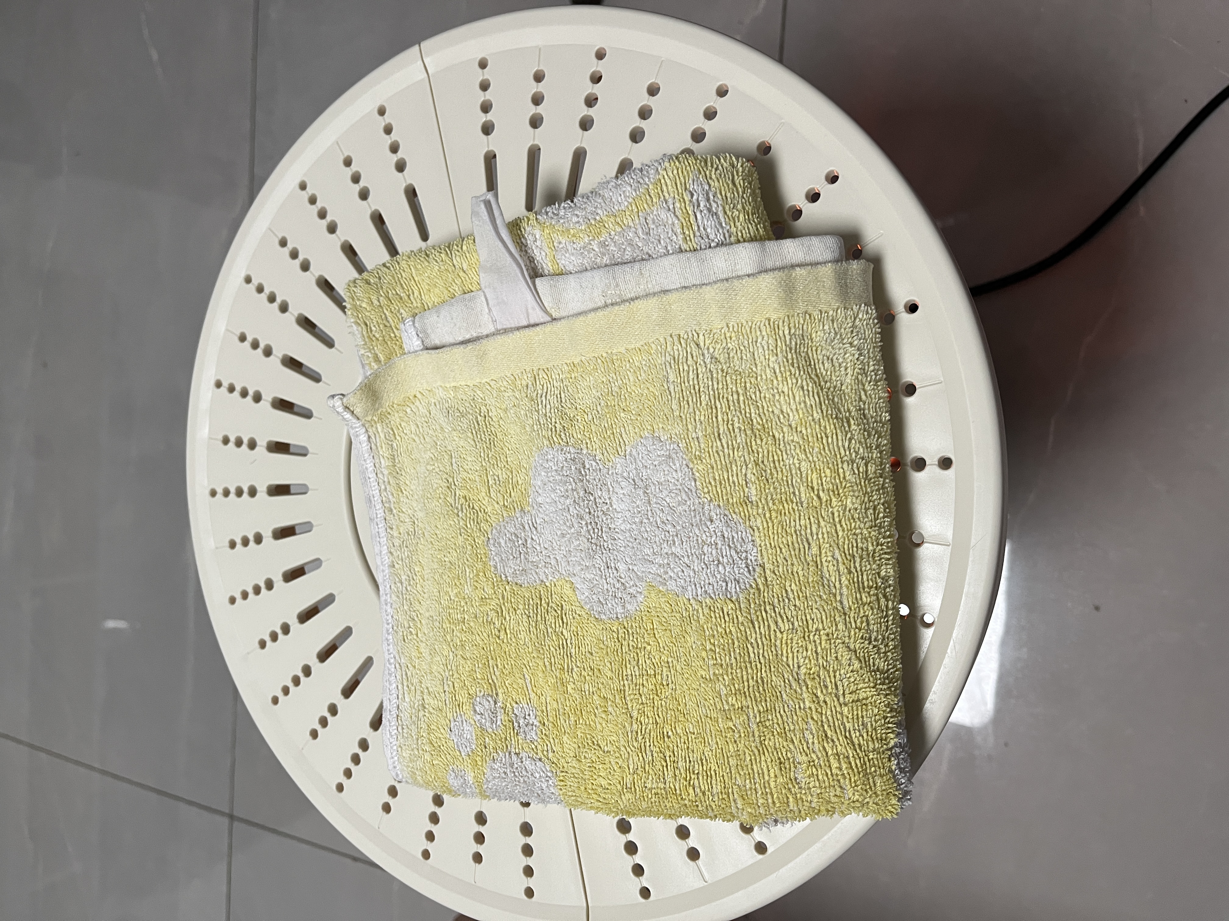 艾美特（AIRMATE）【围炉小边几】取暖器电暖器小太阳远红外加热电暖气片暖风机家用电暖桌烤火炉轻音节能小围炉  实拍图