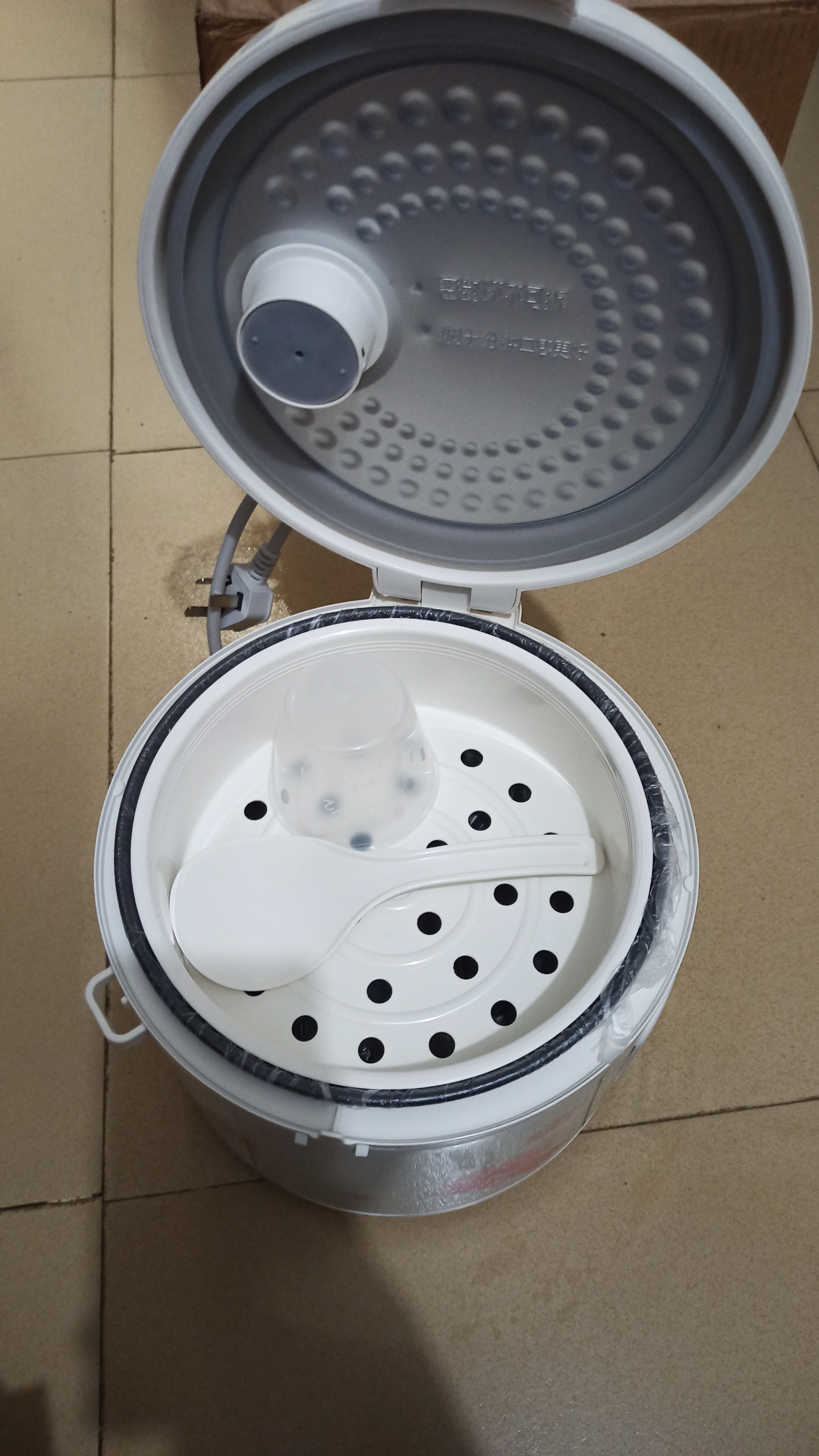 美的（Midea）微压老式电饭煲家用大容量不粘锅电饭锅2-3-4-5-8人商用蒸煮一体多功能柴火饭煮饭锅米饭锅老人用 3升款 3L 2-4人用 实拍图
