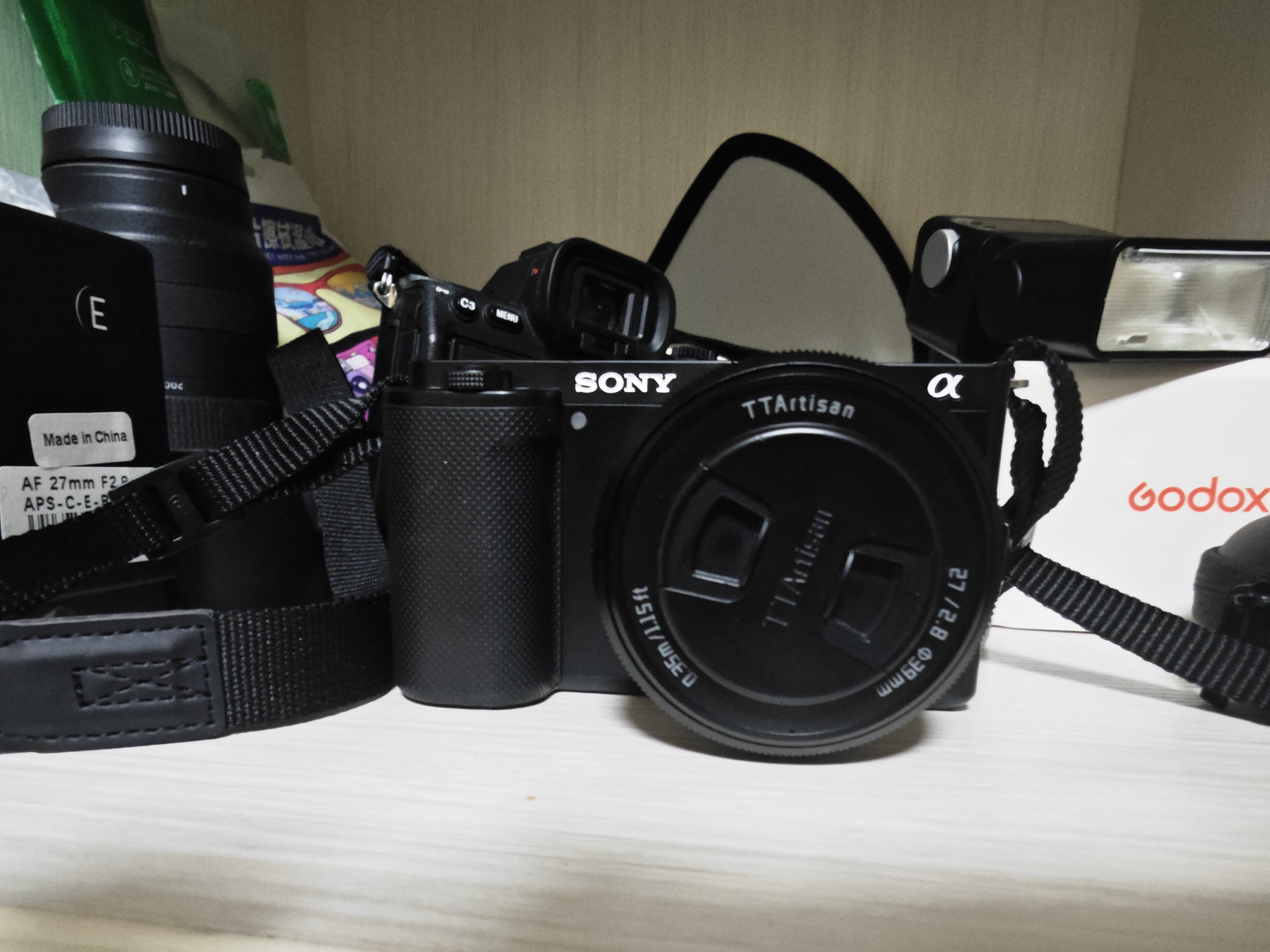 索尼（SONY）ZV-E10 半画幅微单相机 单机身  美肤拍照 颜值机身 精准对焦 VLOG APS-C画幅 黑色 实拍图