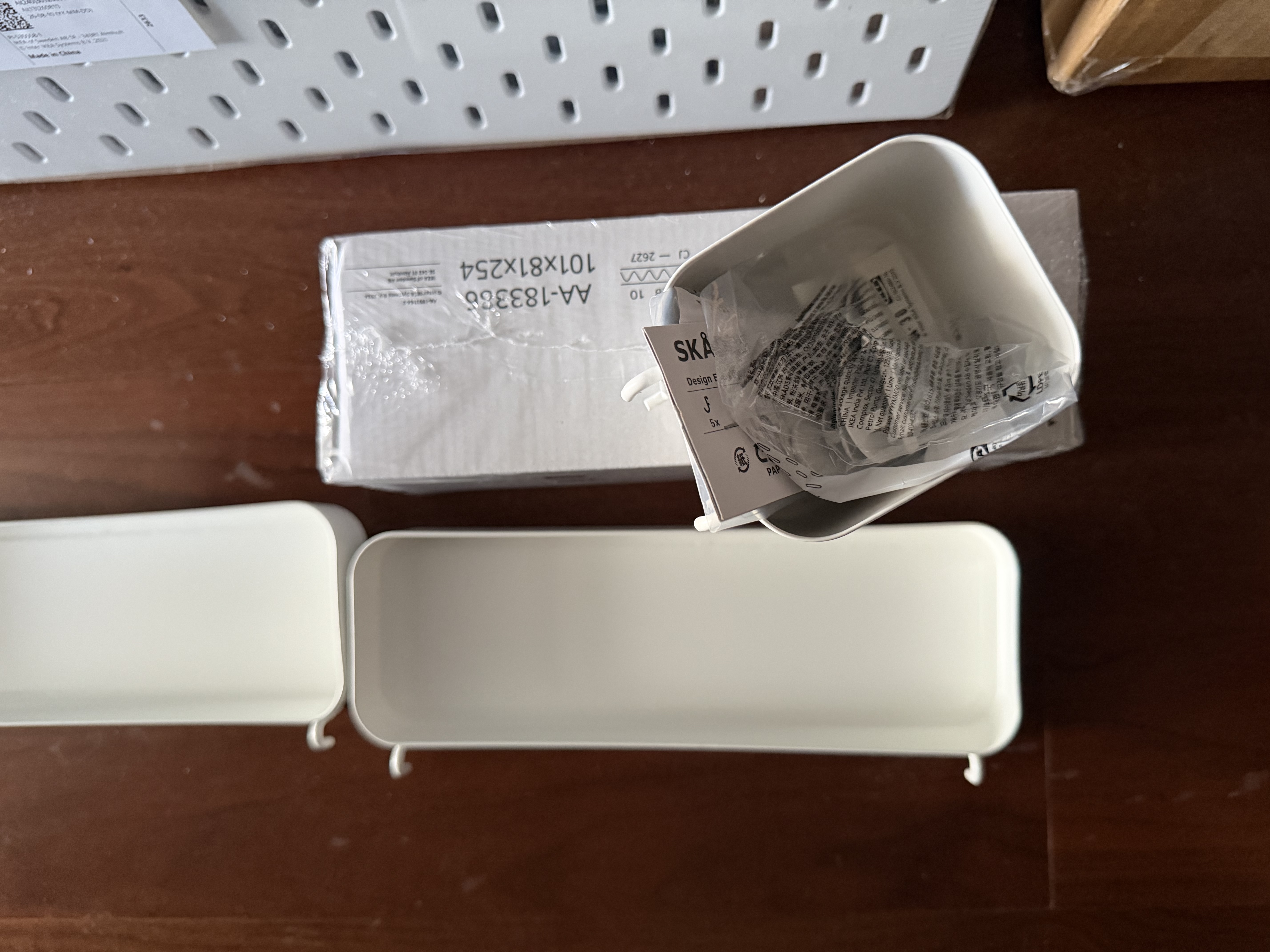 宜家（IKEA）SKADIS斯考迪斯洞洞板墙壁厨房置物架搁板壁挂挂钩架家用学生宿舍 搁板白色 实拍图