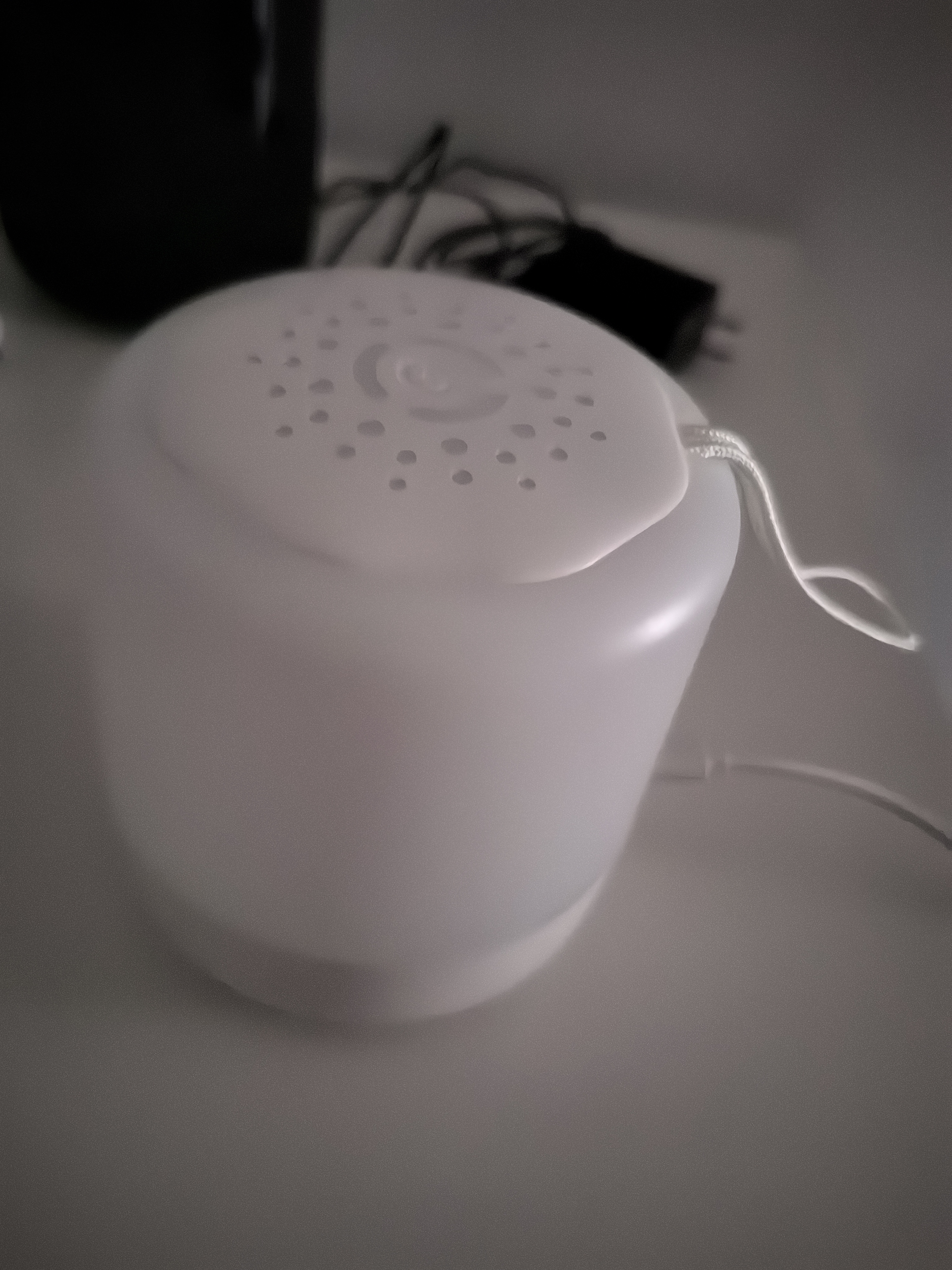 美的（Midea）充电小夜灯婴儿喂奶床头灯氛围睡眠起夜灯节日礼物拍拍灯6000毫安 实拍图