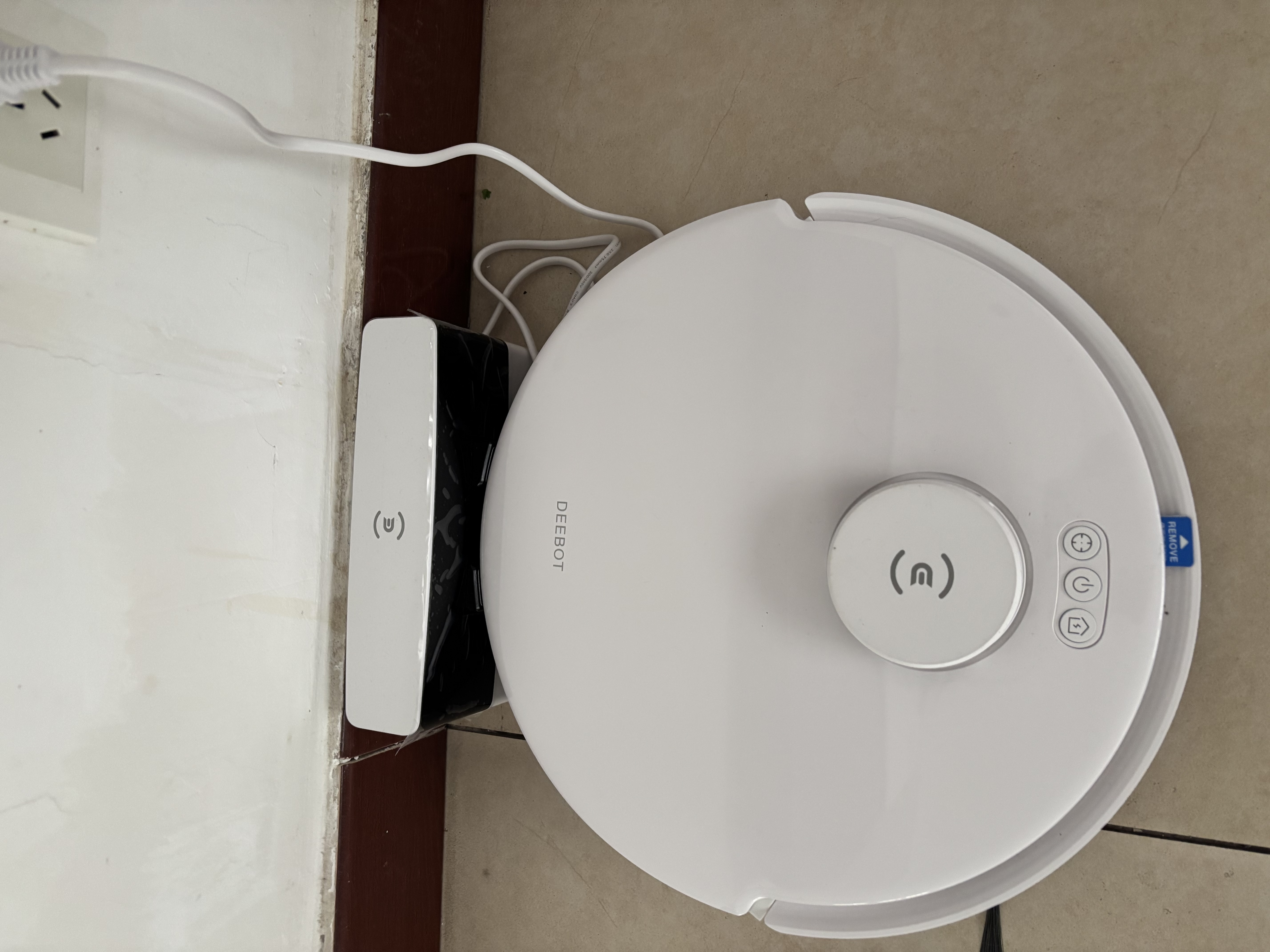 科沃斯（ECOVACS）扫地机器人N20【mini畅销款】【保价11.11】扫拖一体智能家用迷你吸尘器全自动洗擦扫地洗地机 【家庭推荐】N20单机 【Mini全能地宝】 实拍图