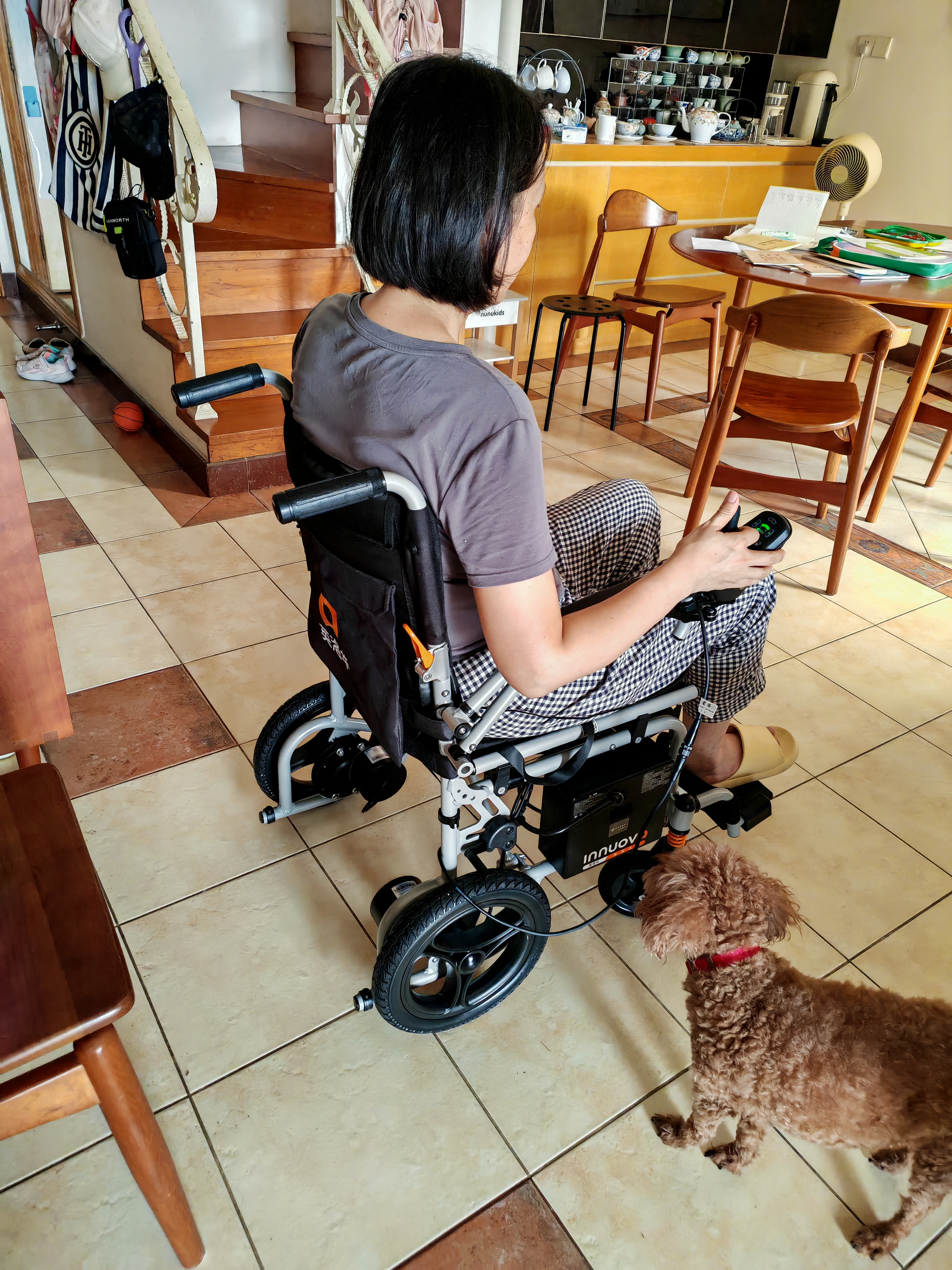 英洛华电动轮椅智能全自动残疾人轮椅车折叠轻便老人老年人助力车 升级轻便款 20AH锂电+续航35公里 实拍图
