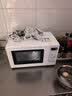 美的（Midea）变频小清新微波炉 液晶屏幕 磨砂面板 小型20L家用 匠心工艺一级能效（PM2002） 实拍图