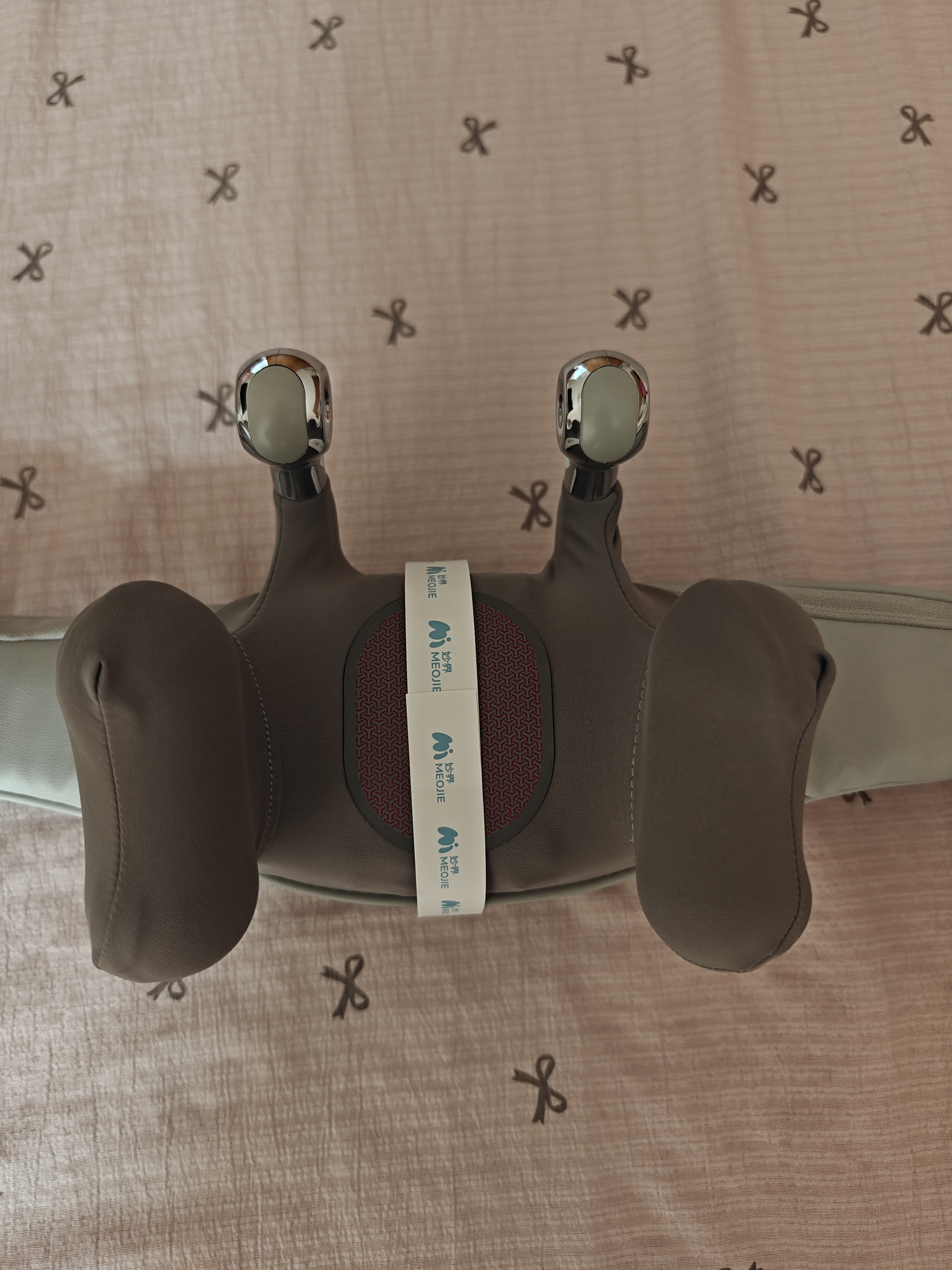 妙界【中秋礼品礼物】R9至尊版揉捶肩颈按摩仪颈椎按摩器按摩披肩热敷揉捏捶打一体式腰背部按摩 灰 实拍图