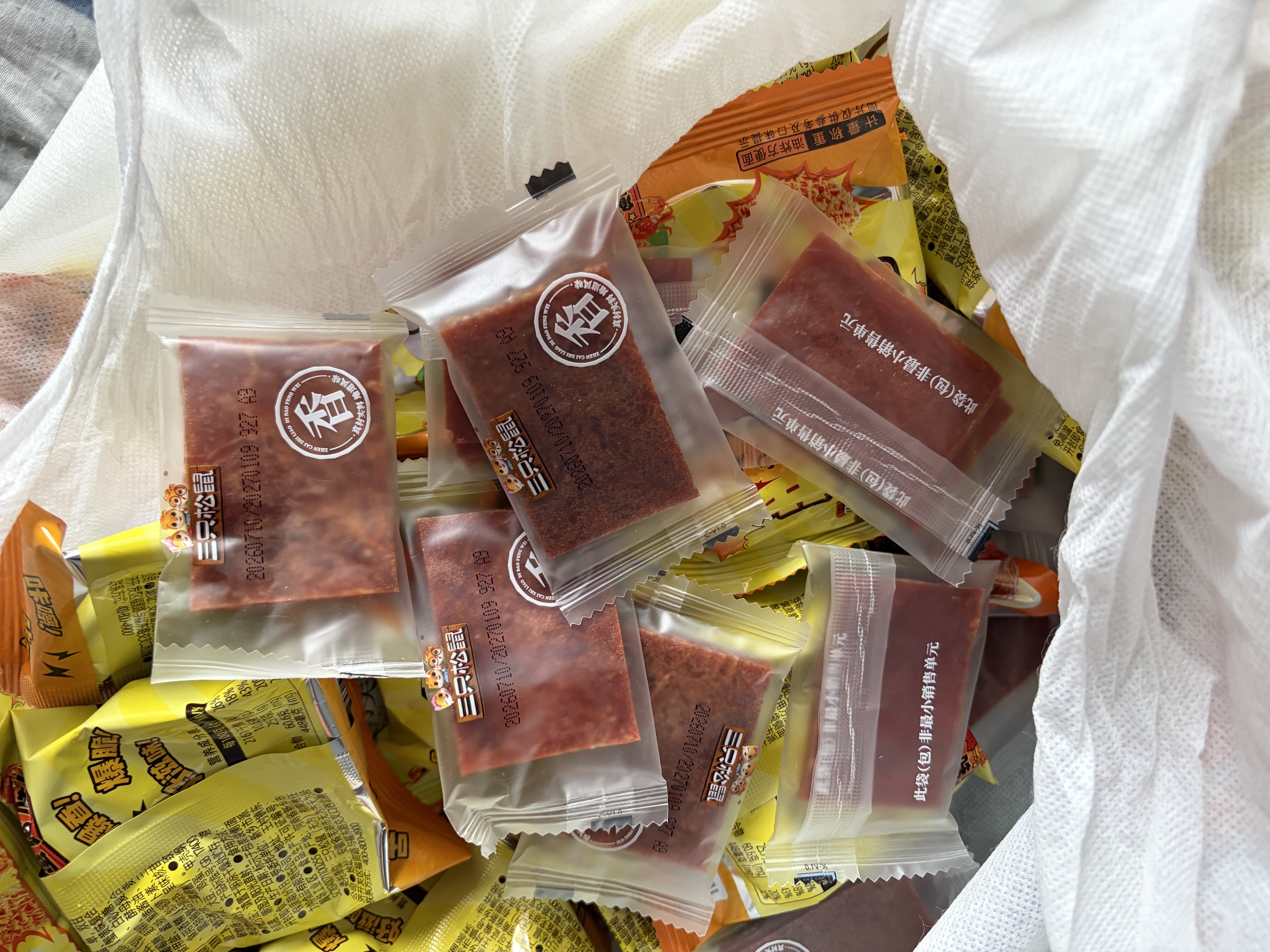 三只松鼠高蛋白肉脯500g量贩箱装靖江风味鸡肉猪肉干休闲零食中秋团购送礼 实拍图