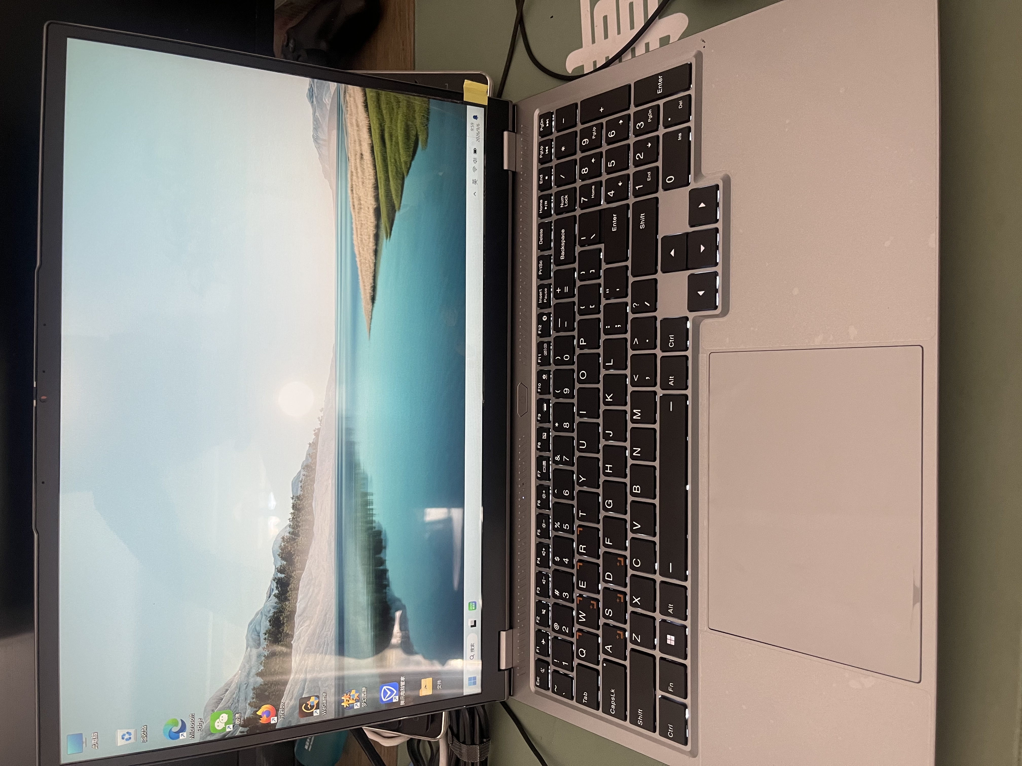 玩家战魂极光X16 2026新品旗舰5060游戏本4060/3050酷睿i7强芯16英寸学生电竞设计笔记本电脑 【学生全能本-多专业适用】酷睿I7-RTX3050光追独显 16G快速内存-1TB超速固 实拍图