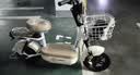 飞鸽电动自行车 E75Plus2026款新国标电动车长续航80KM铅酸电池48V21Ah智能家用电瓶车可上牌漫步白 实拍图