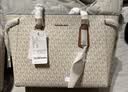 MICHAEL KORS【日常通勤】VOYAGER单肩手提包托特包中号 香草白/橡果棕 礼物 实拍图
