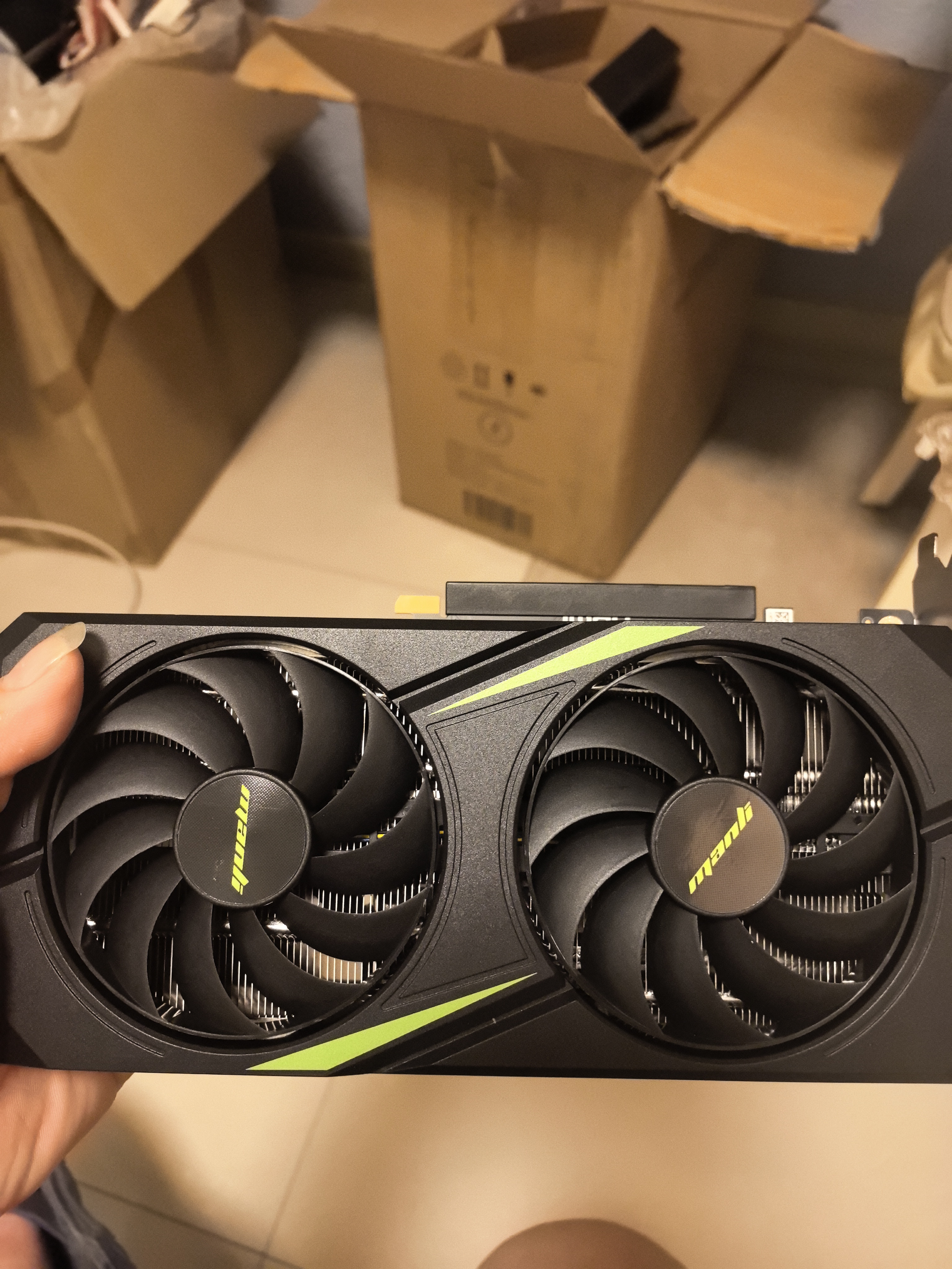 华硕（ASUS）ROG全家桶 英特尔酷睿14代i5/i7台式电脑游戏主机5060ti/5070直播设计三角洲黑神话水冷整套海景房 单主机【六年质保+豪华键鼠礼包】 九：14代i7-14700KF丨1T 实拍图