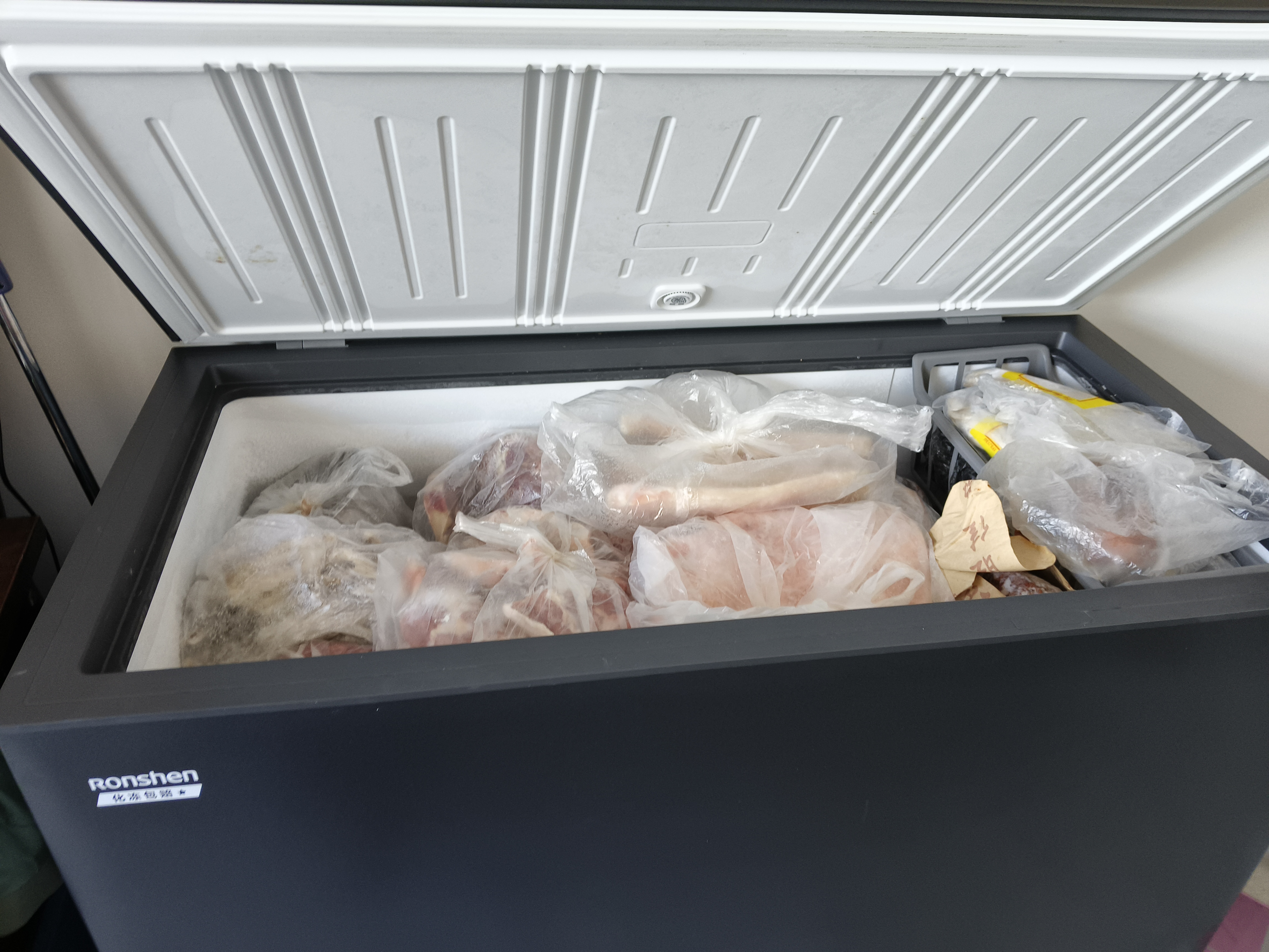 容声冰柜家用小型冷冻柜100/200/300升大容量一级能效商用无需频繁除霜 300升 PCM钢板内胆丨减霜80%丨长1.1米 实拍图