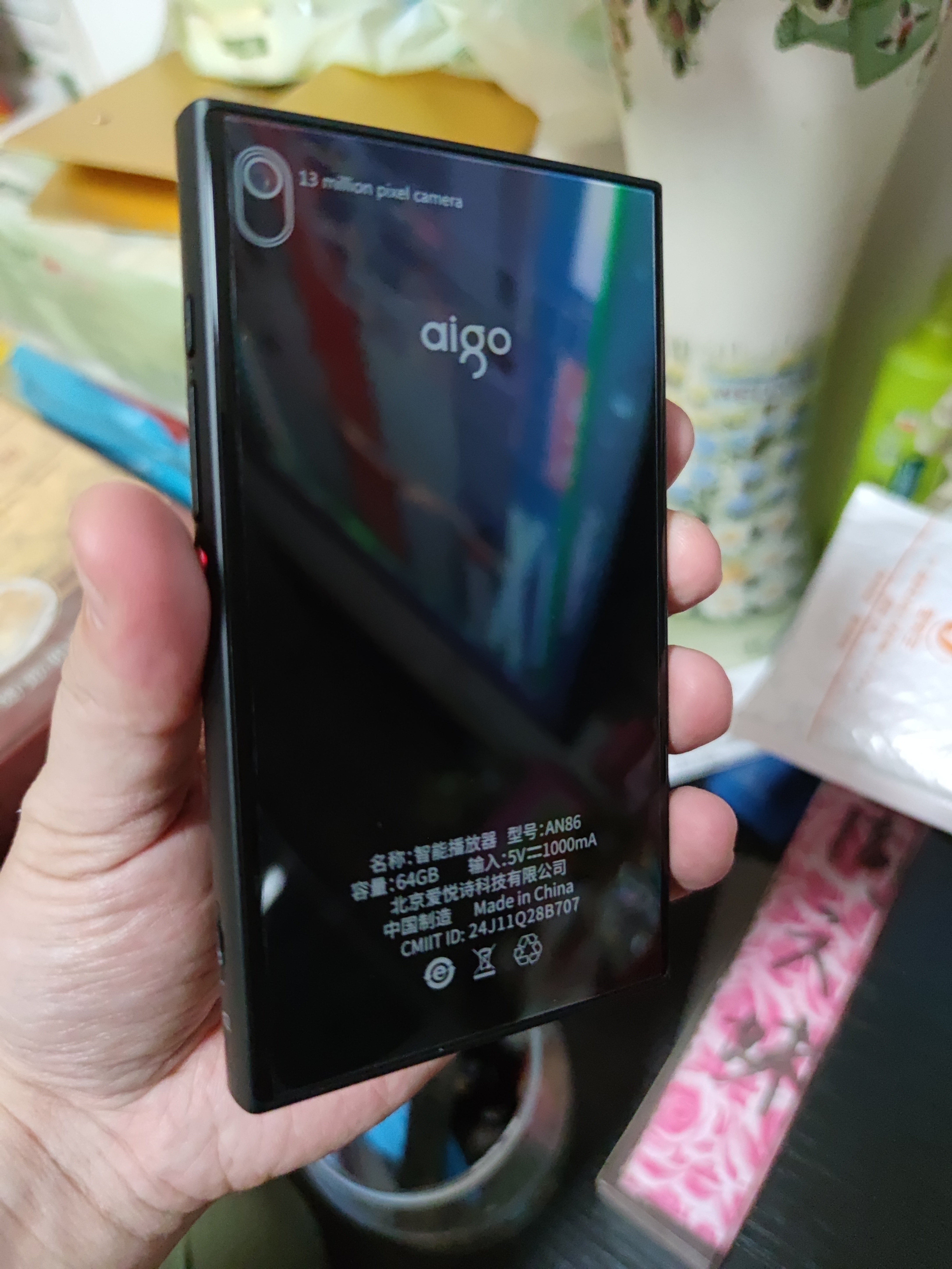 爱国者（aigo）mp3/mp4音乐播放器 WiFi可上网 安卓13 4+128G 相机摄像 mp5音乐随身听 AI学习视频小说 5英寸AN86 实拍图