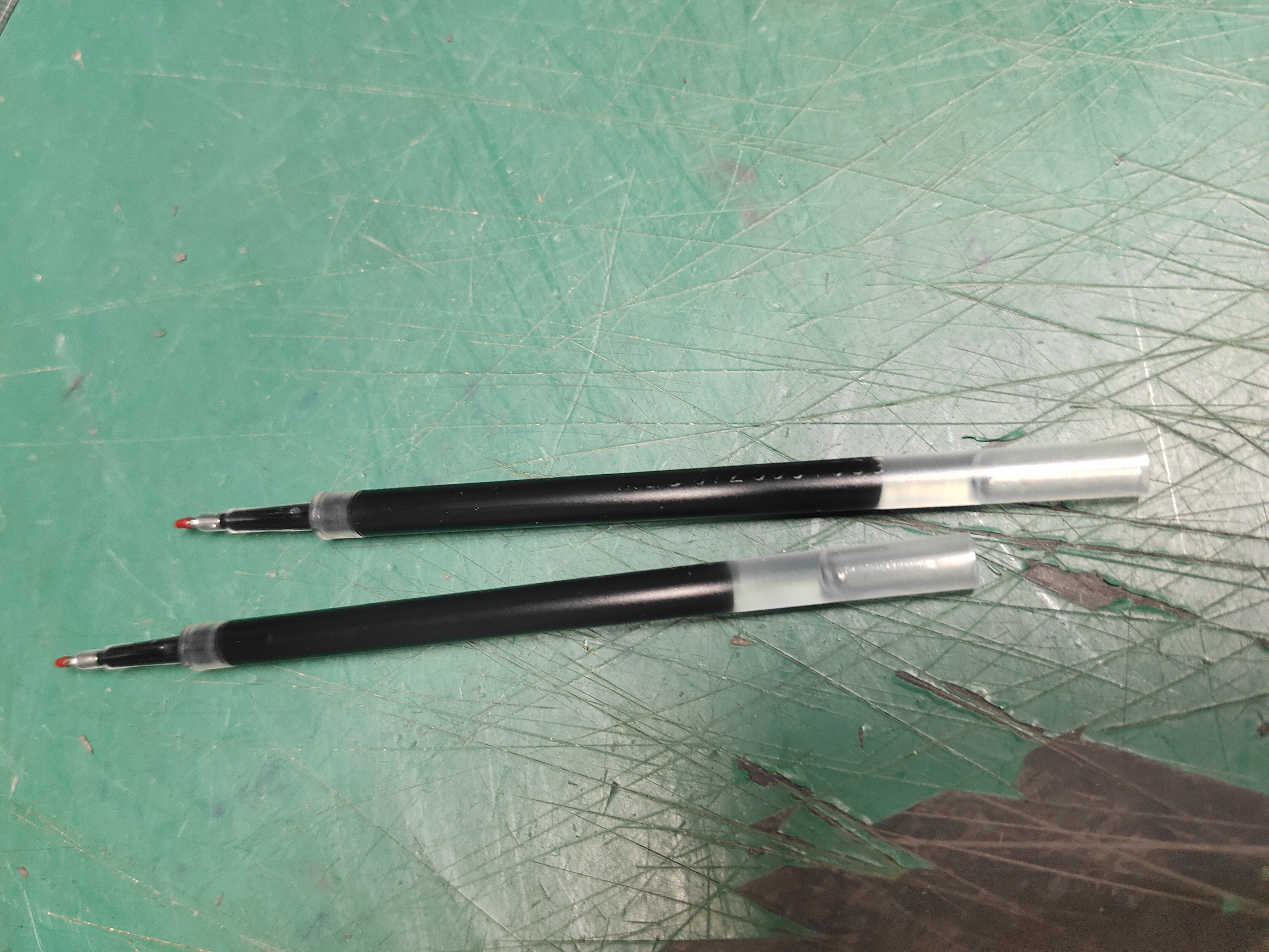 晨光（M&G）文具0.5mm黑色按动中性笔替芯 秒干ST头学生考试水笔芯 双珠双倍顺滑办公签字笔芯 10支装2644A 实拍图