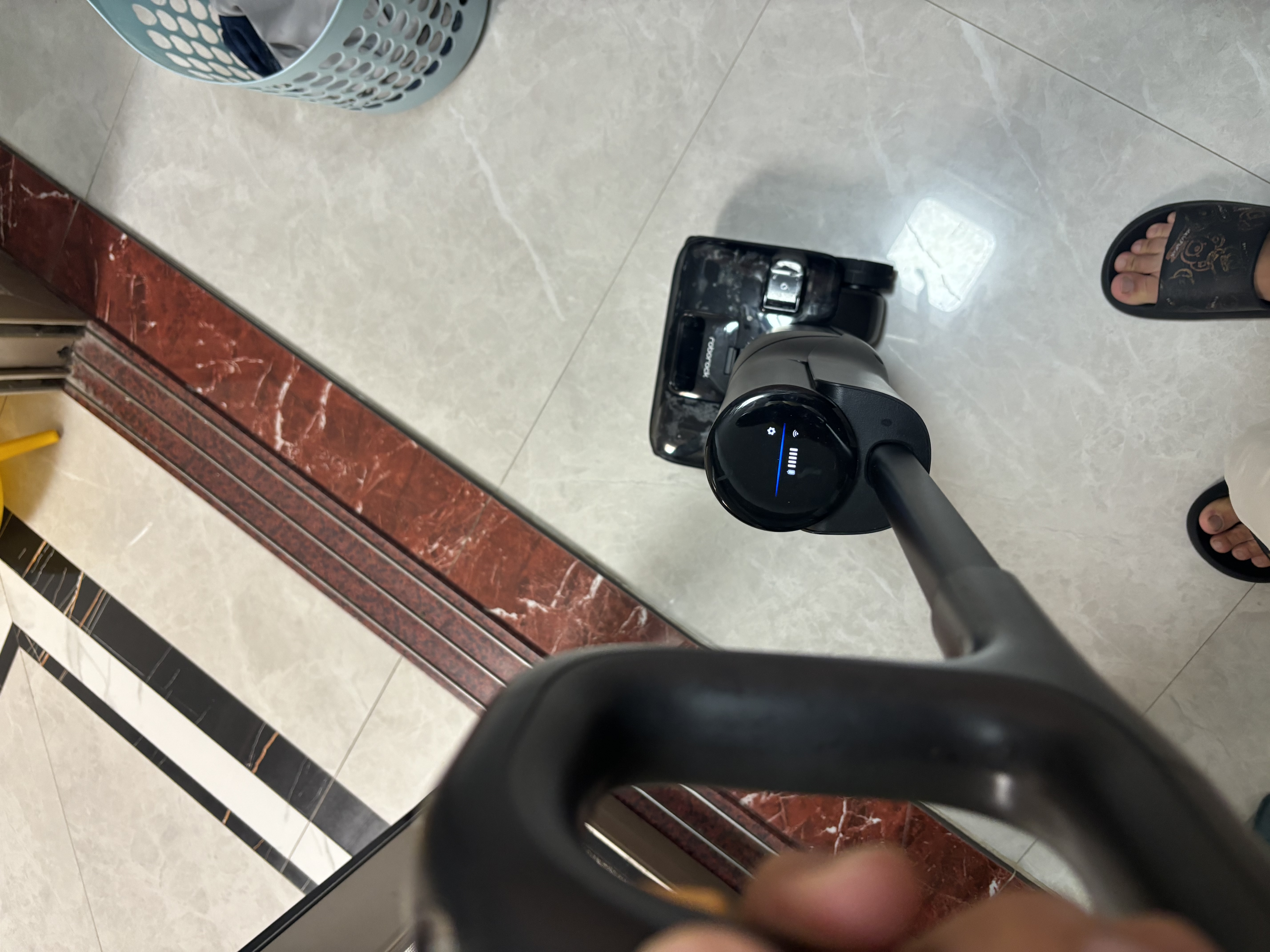 石头A30 Pro Ultra泡沫洗地机【25kPa 抑菌除臭 】95℃自清洁AI全向助力宠物扫地机器人 实拍图