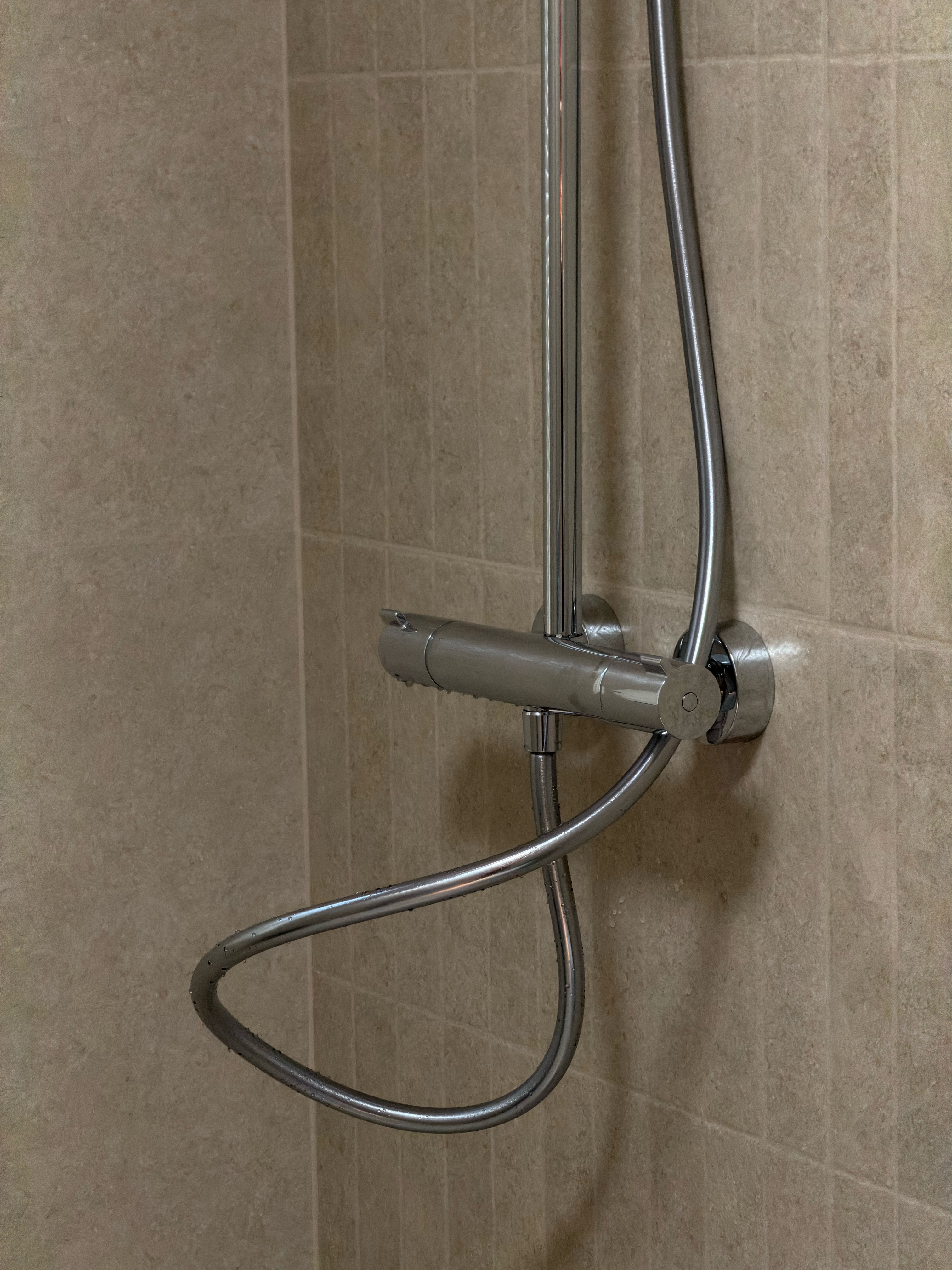 汉斯格雅（Hansgrohe）恒温花洒240mm顶喷境雨手持花洒恒温带下出水龙头淋浴管智能套装 240顶喷+境雨手持/恒温非下出水 实拍图