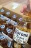 科罗娜（CORONA）特级啤酒330ml*24瓶啤酒整箱经典拉格京东自营中秋礼品 实拍图